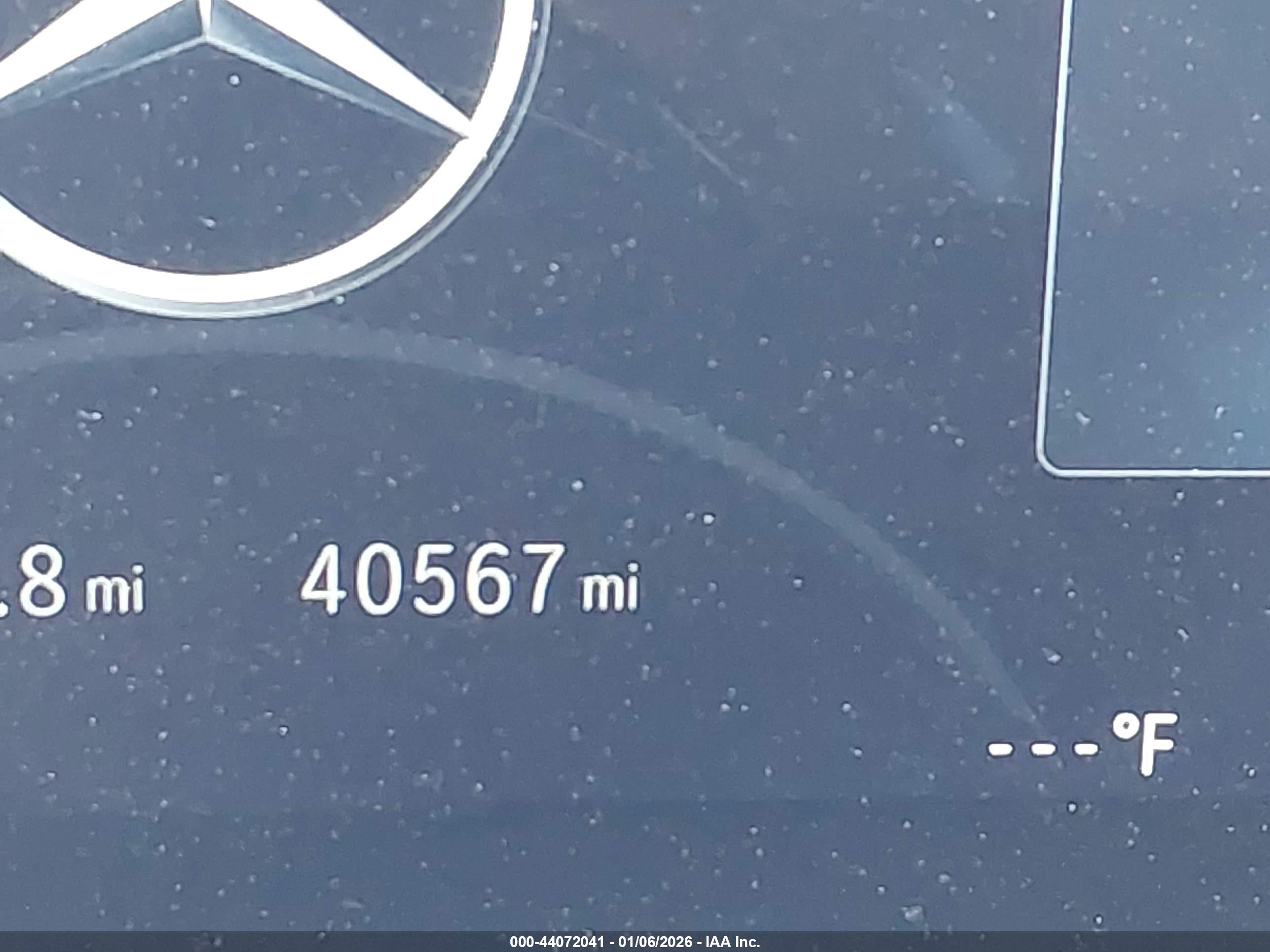MERCEDES-BENZ C image 7