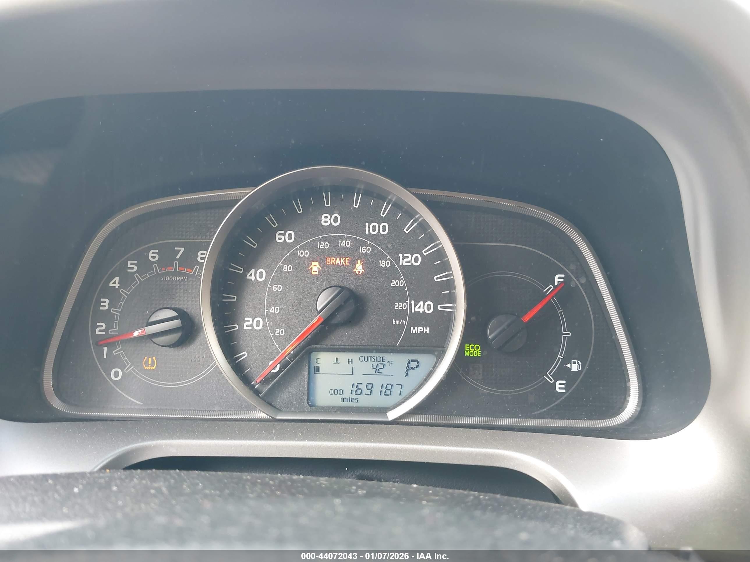 TOYOTA RAV4 image 7