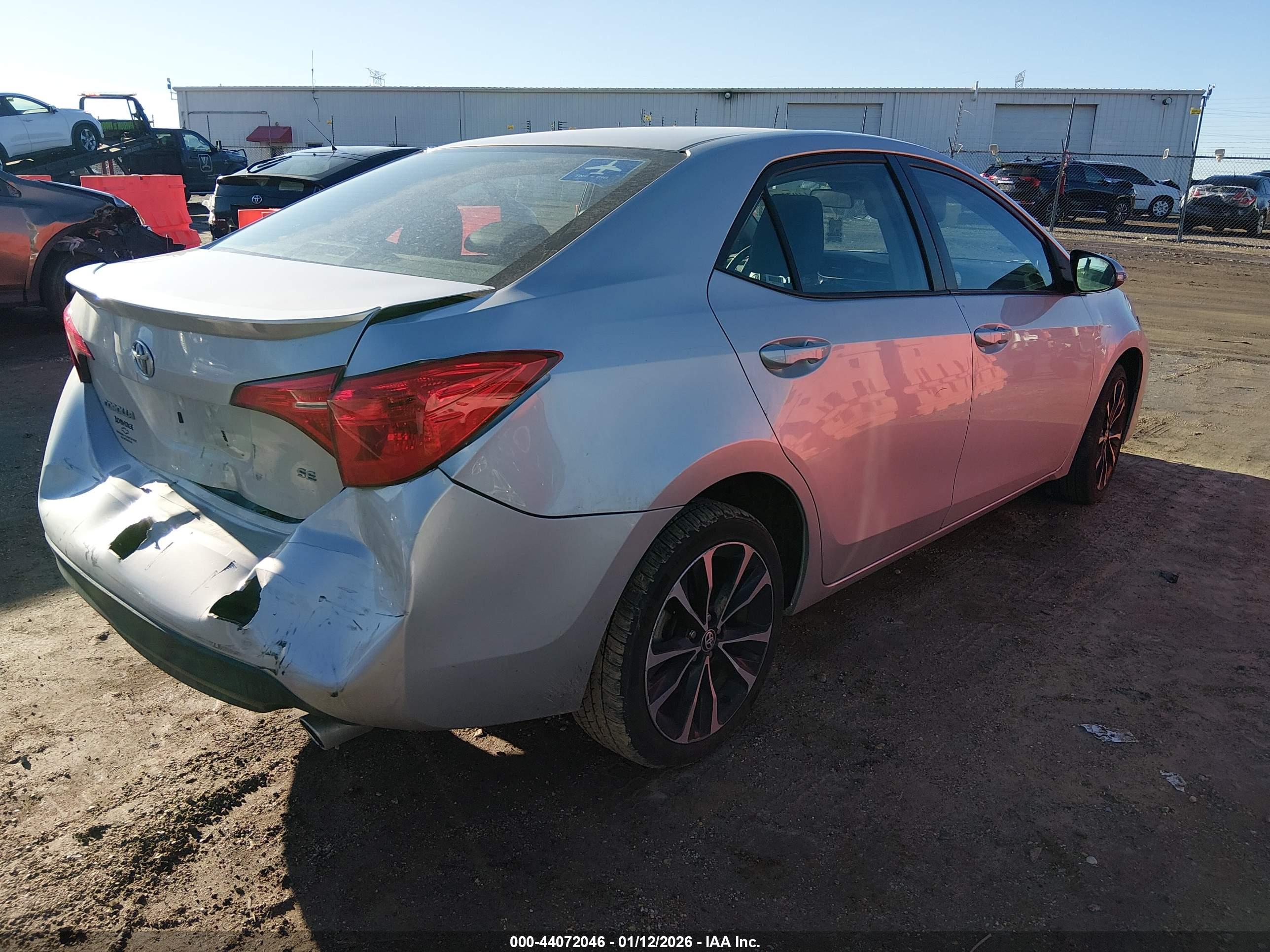 TOYOTA COROLLA image 4