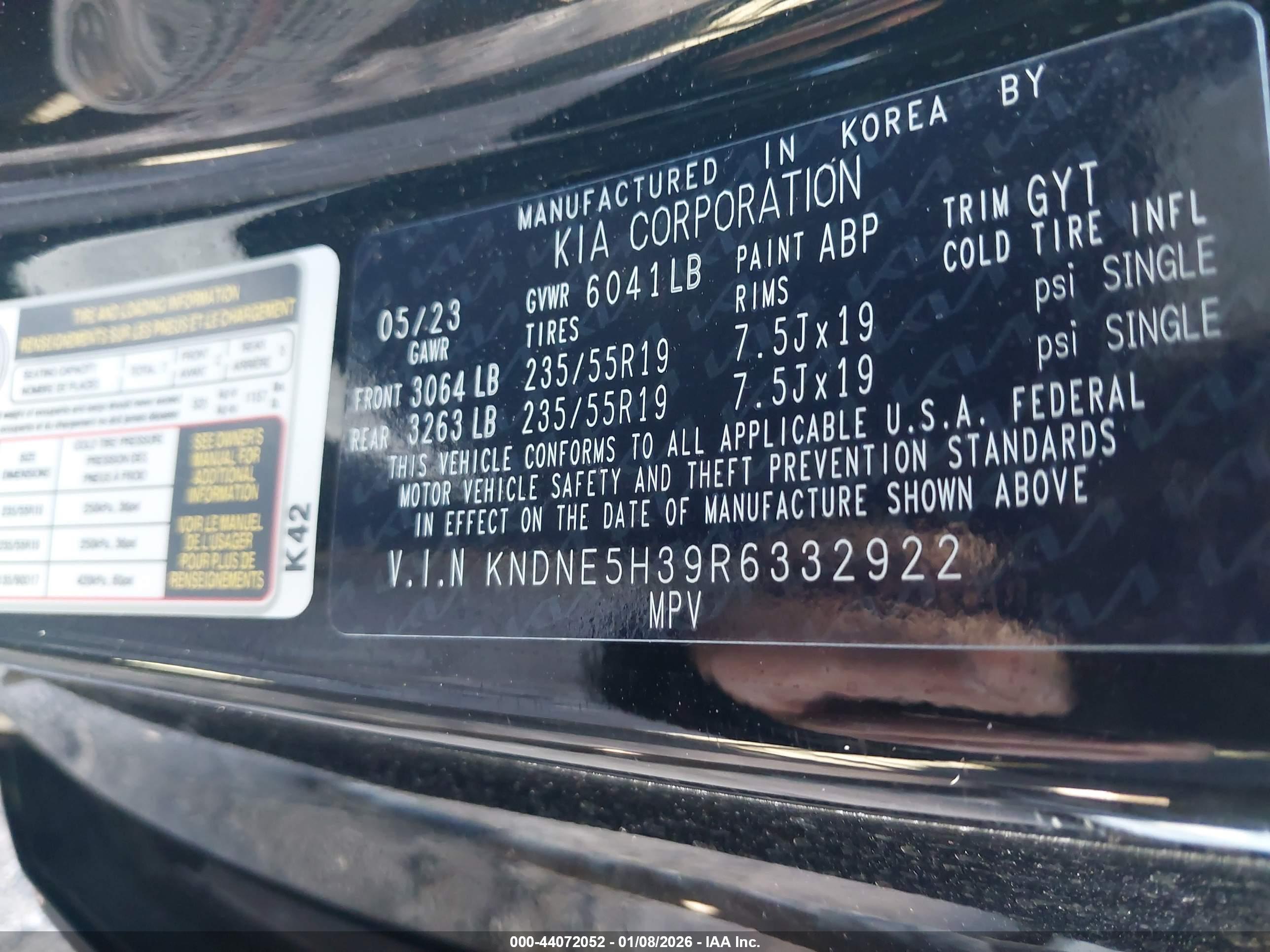 KIA CARNIVAL image 9