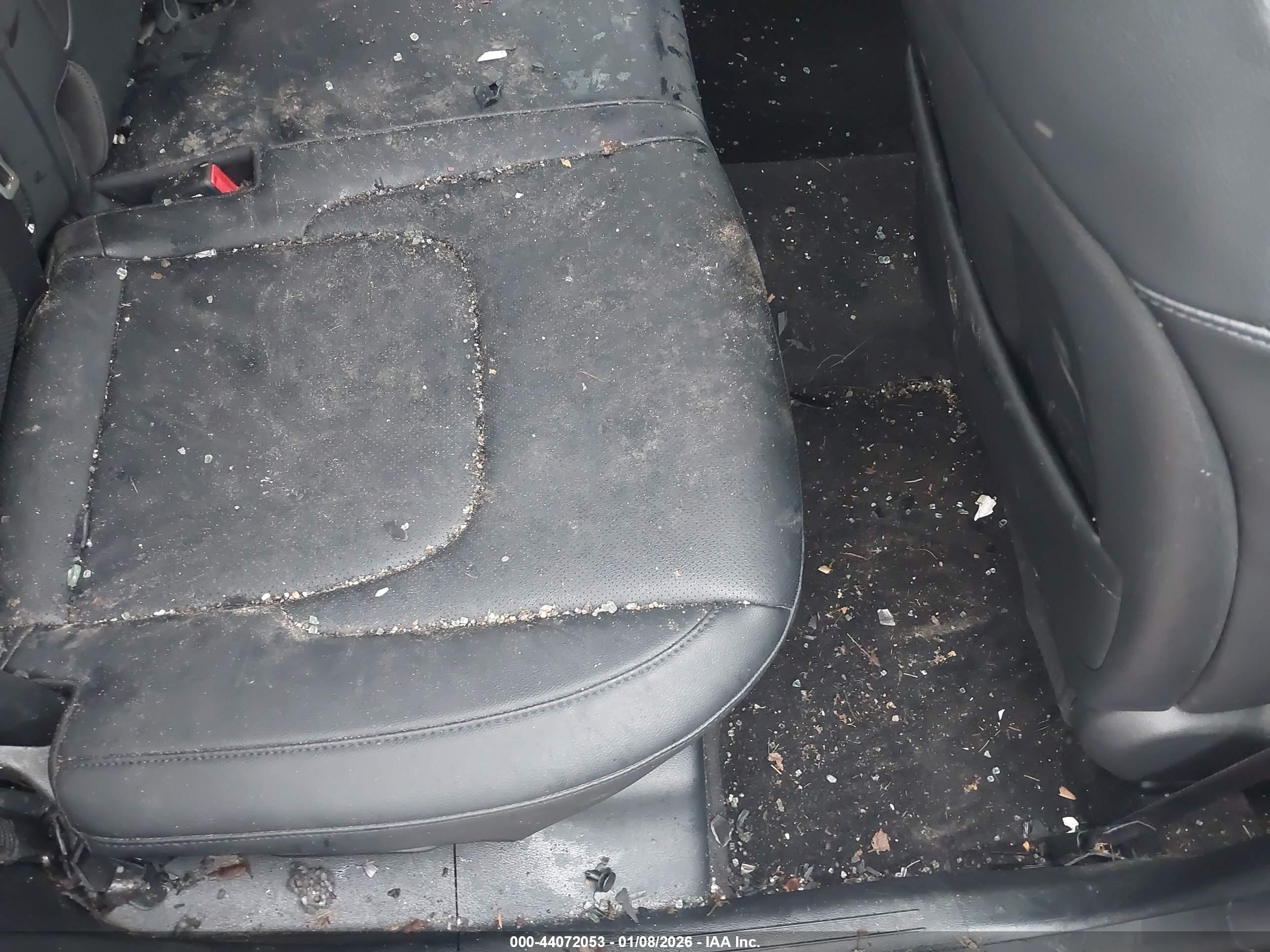 KIA SPORTAGE image 8