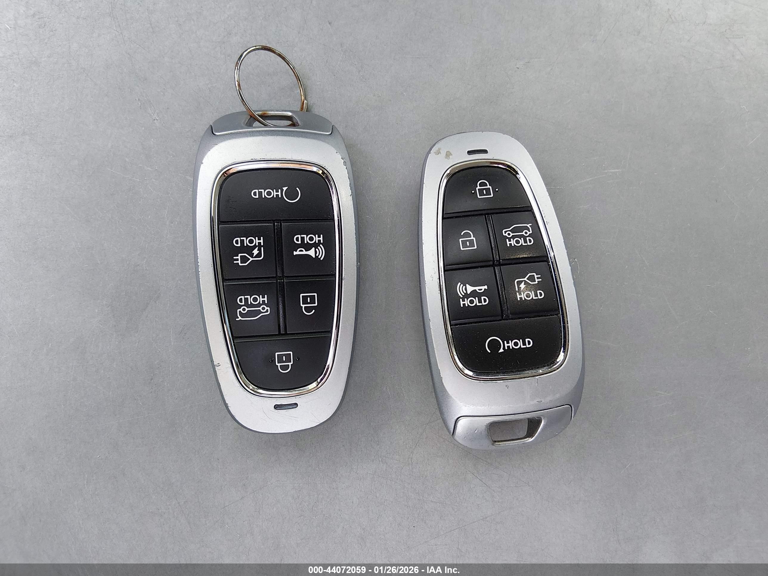 HYUNDAI IONIQ image 11