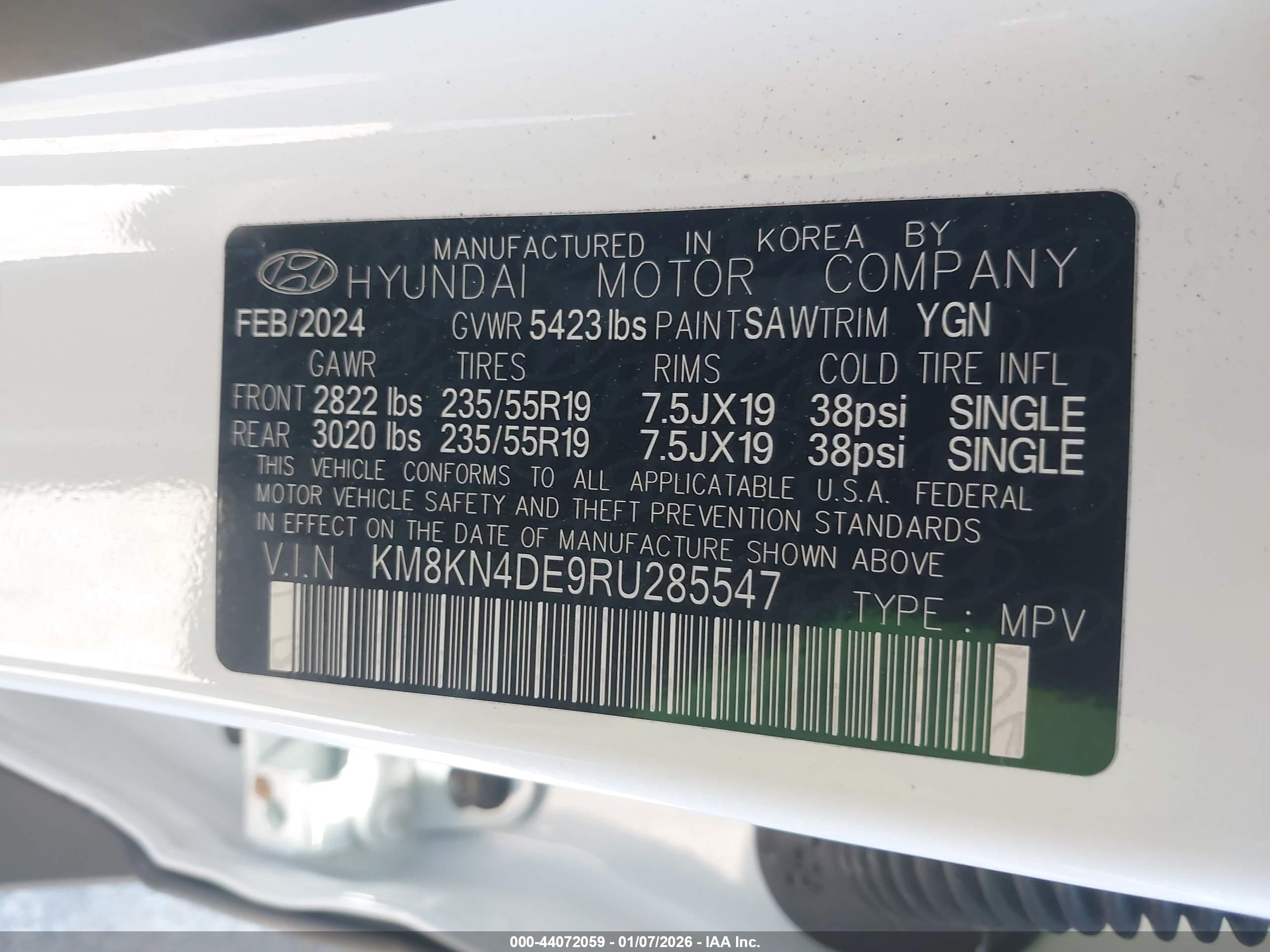 HYUNDAI IONIQ image 9