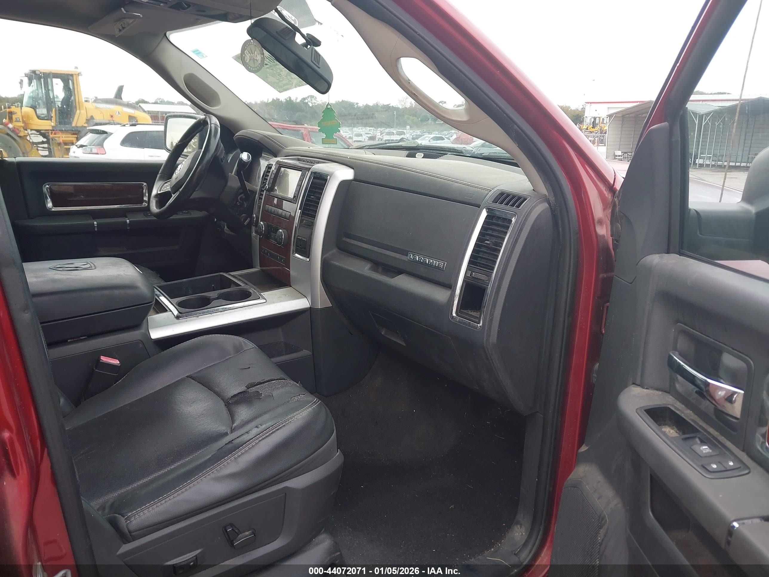 RAM 2500 image 5