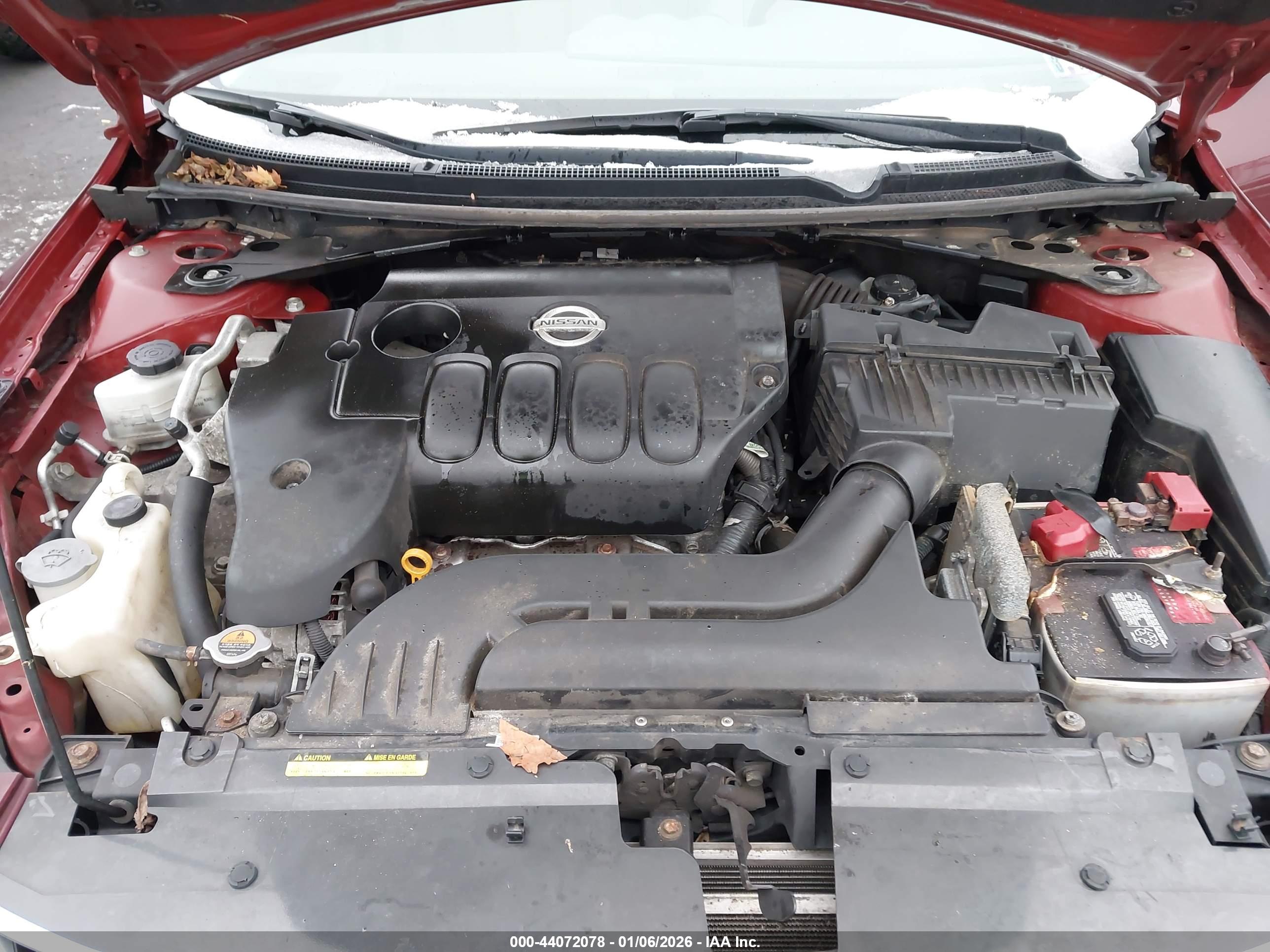NISSAN ALTIMA image 10