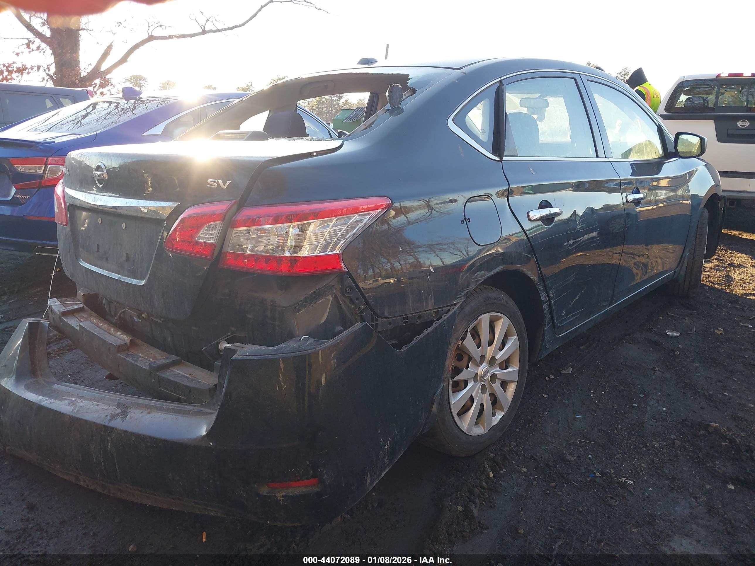 NISSAN SENTRA image 4