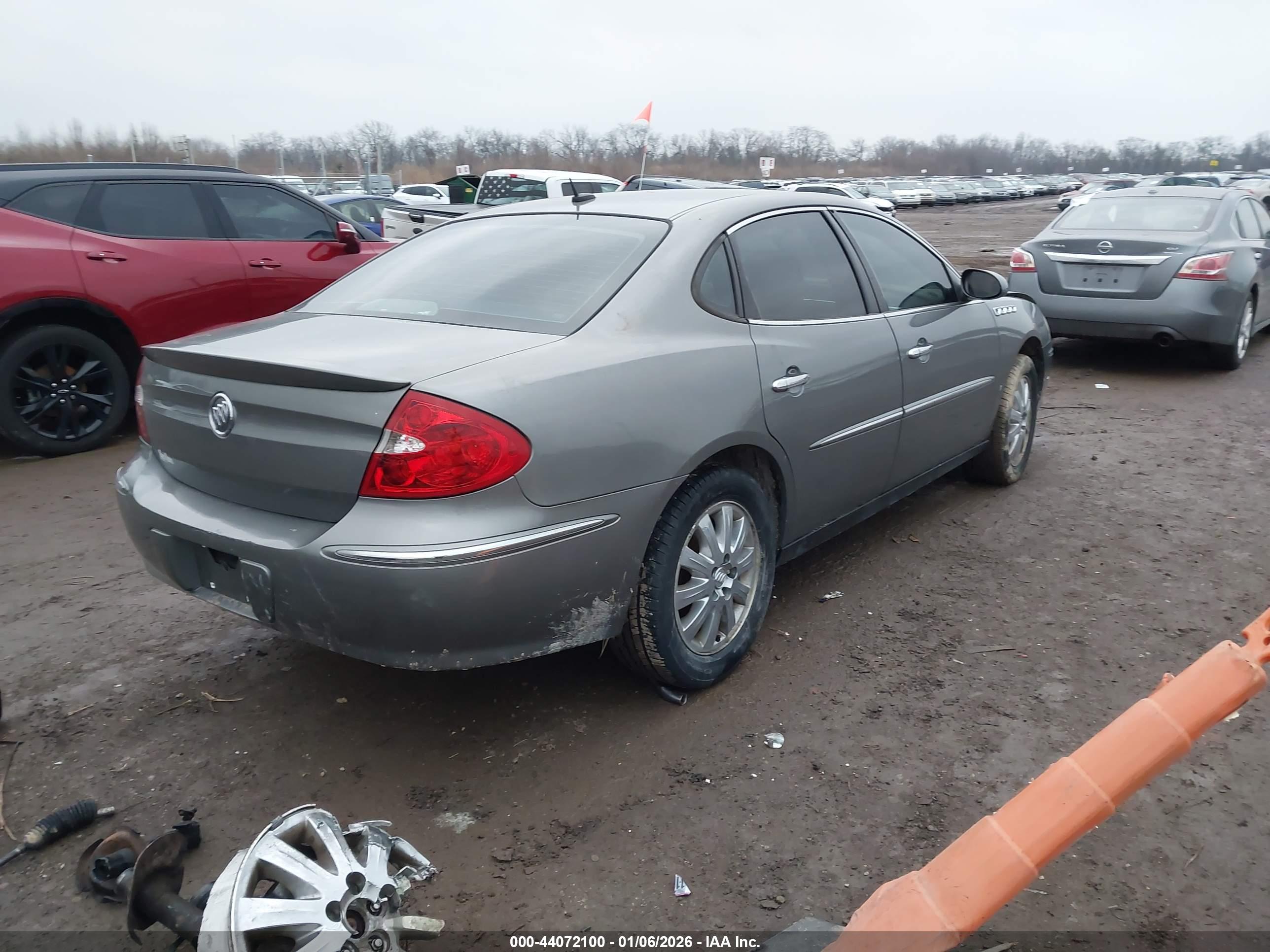 BUICK LACROSSE image 4