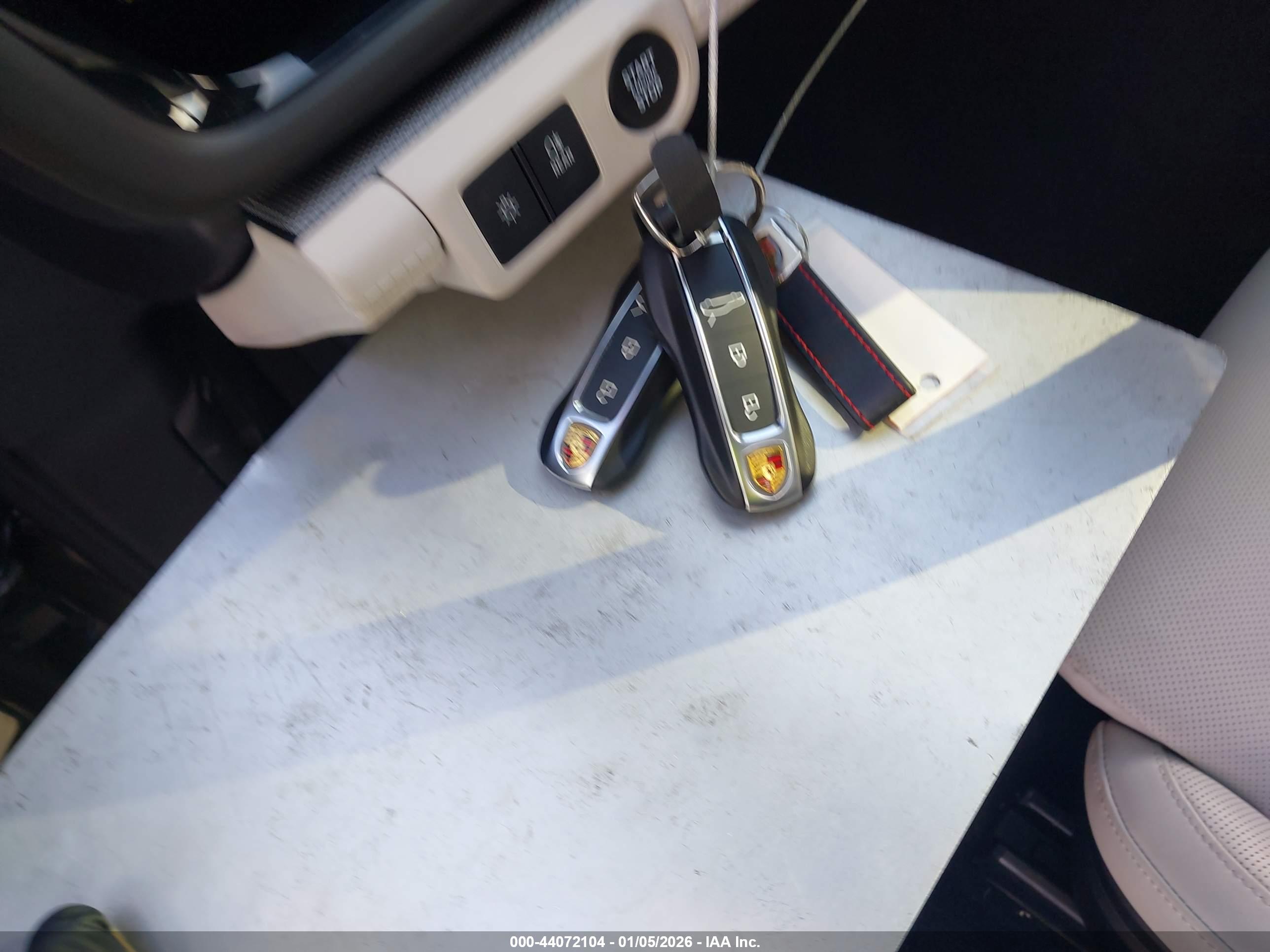 PORSCHE PANAMERA image 11