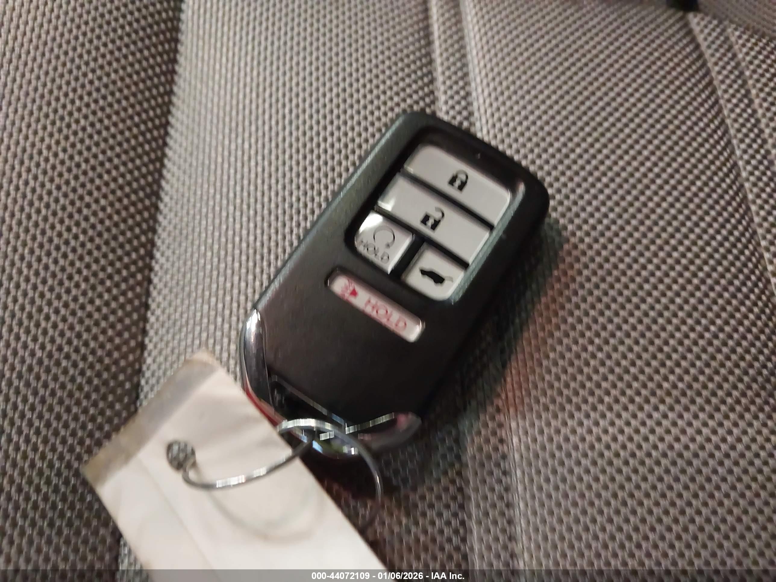 HONDA CR-V image 11