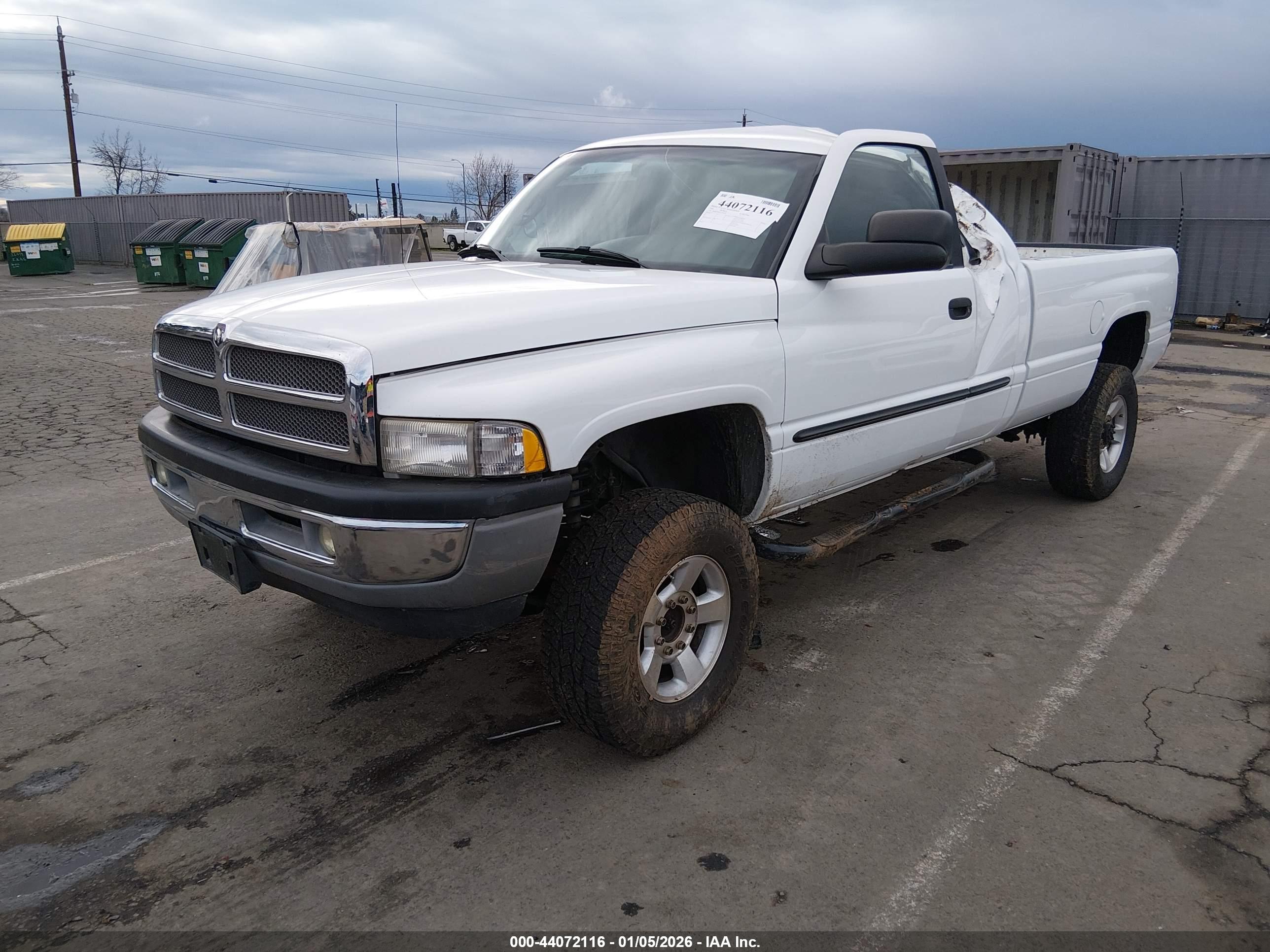 DODGE RAM image 2