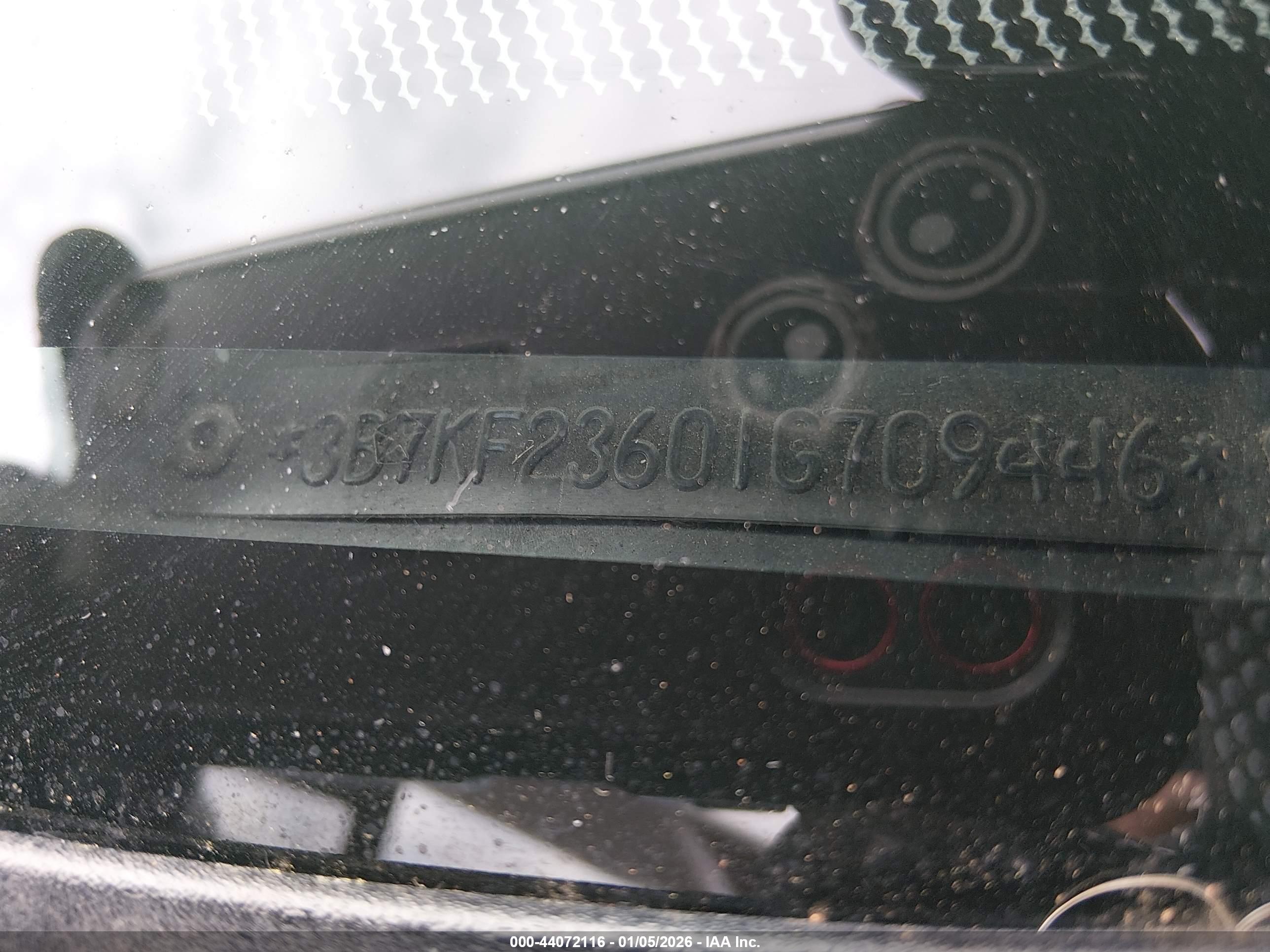 DODGE RAM image 9