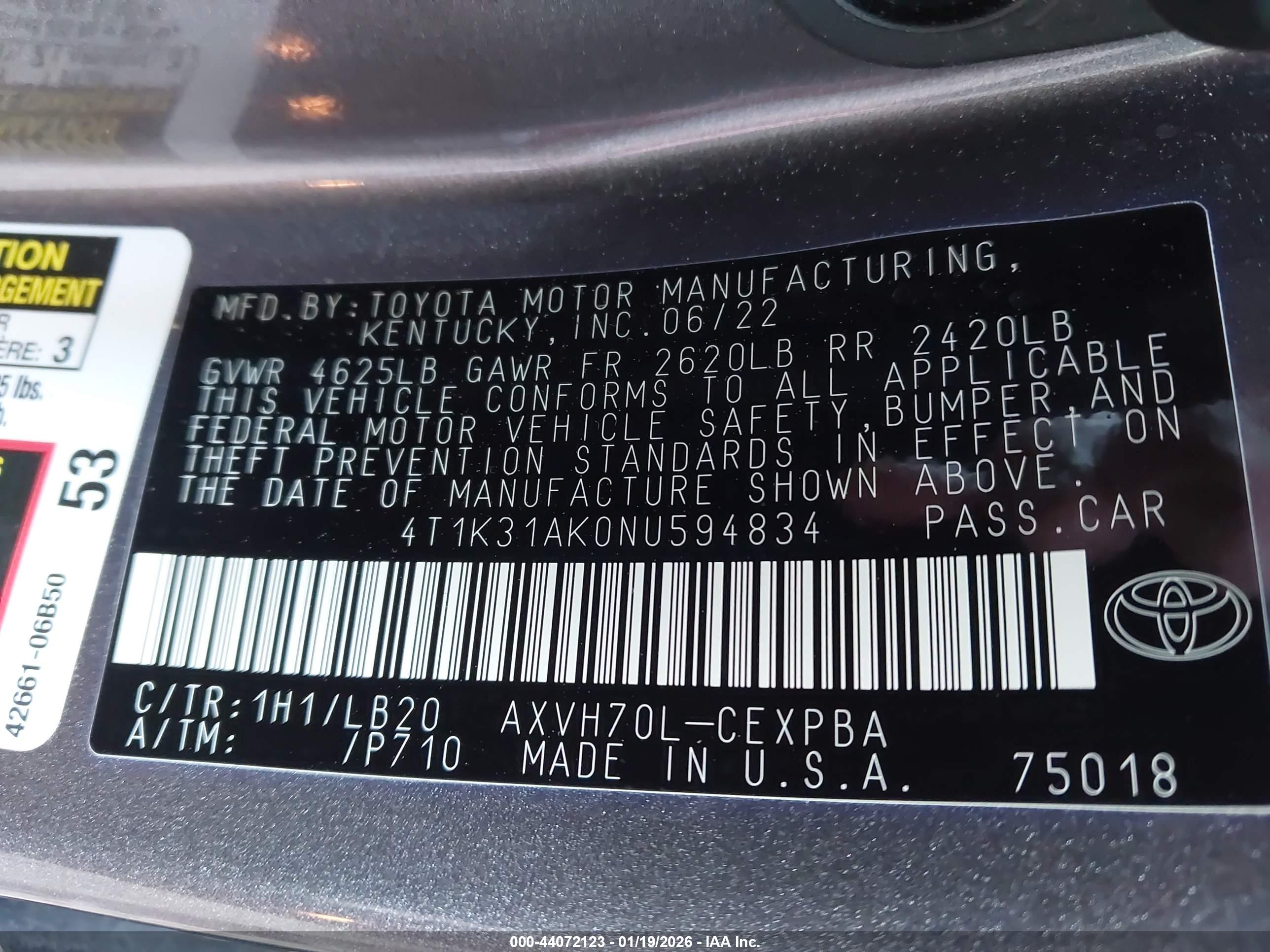 TOYOTA CAMRY image 9