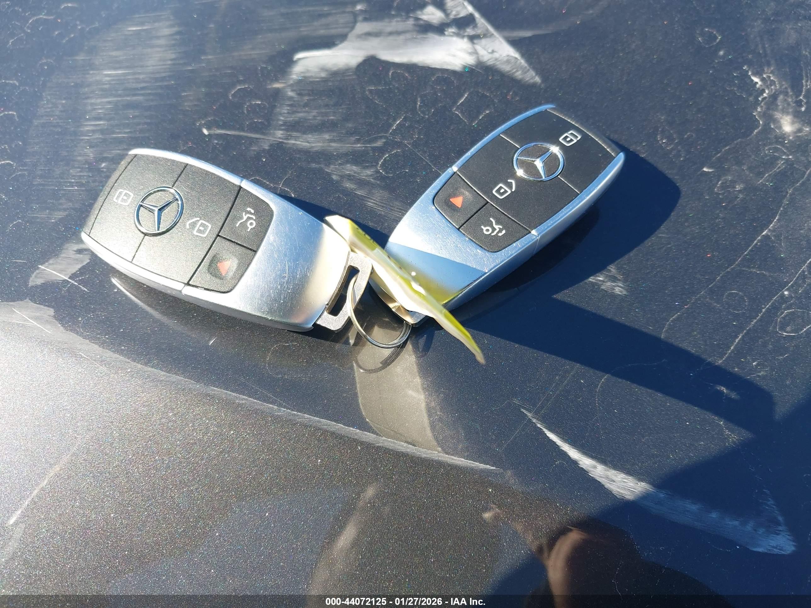 MERCEDES-BENZ C image 11