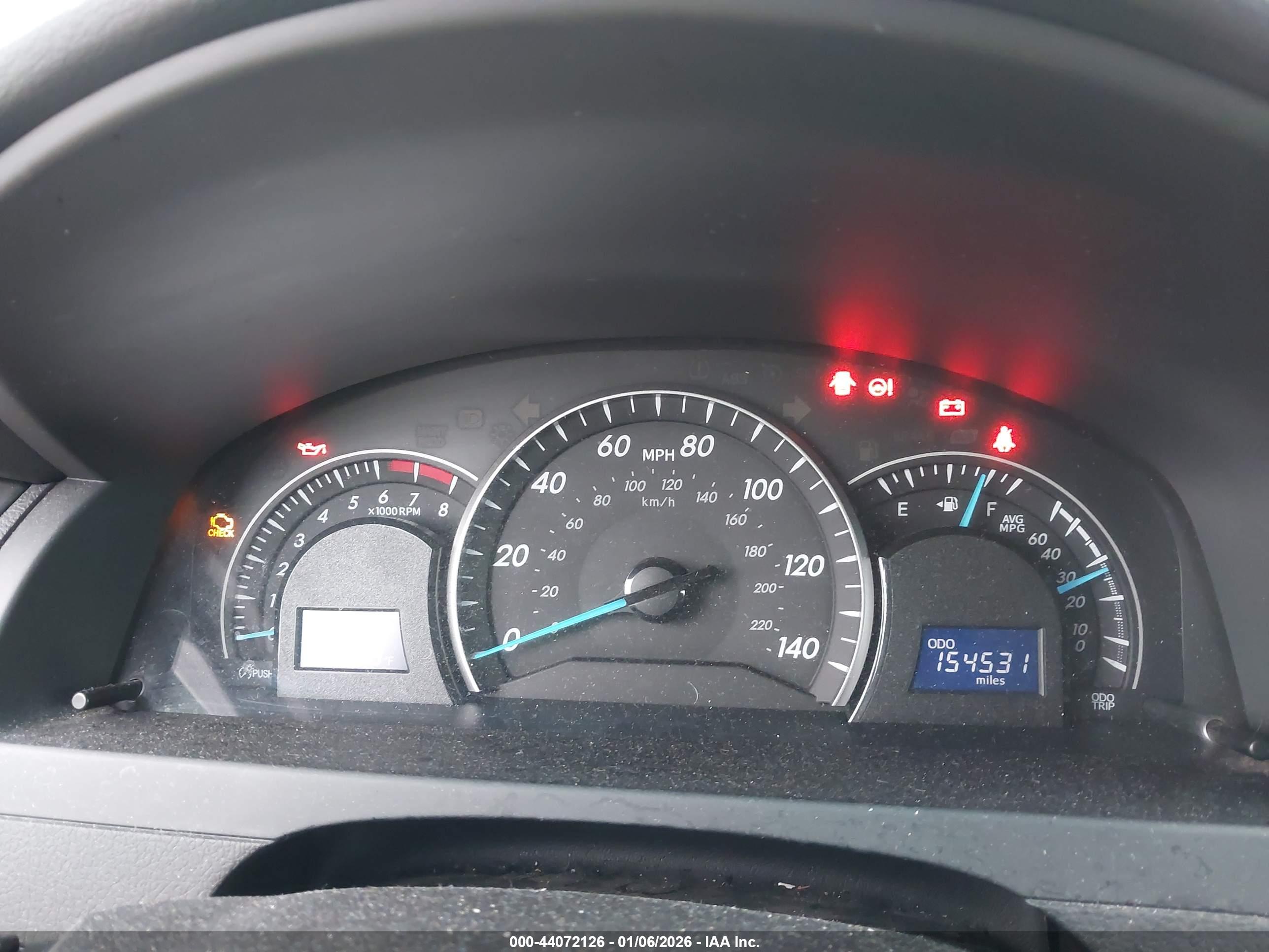 TOYOTA CAMRY image 7