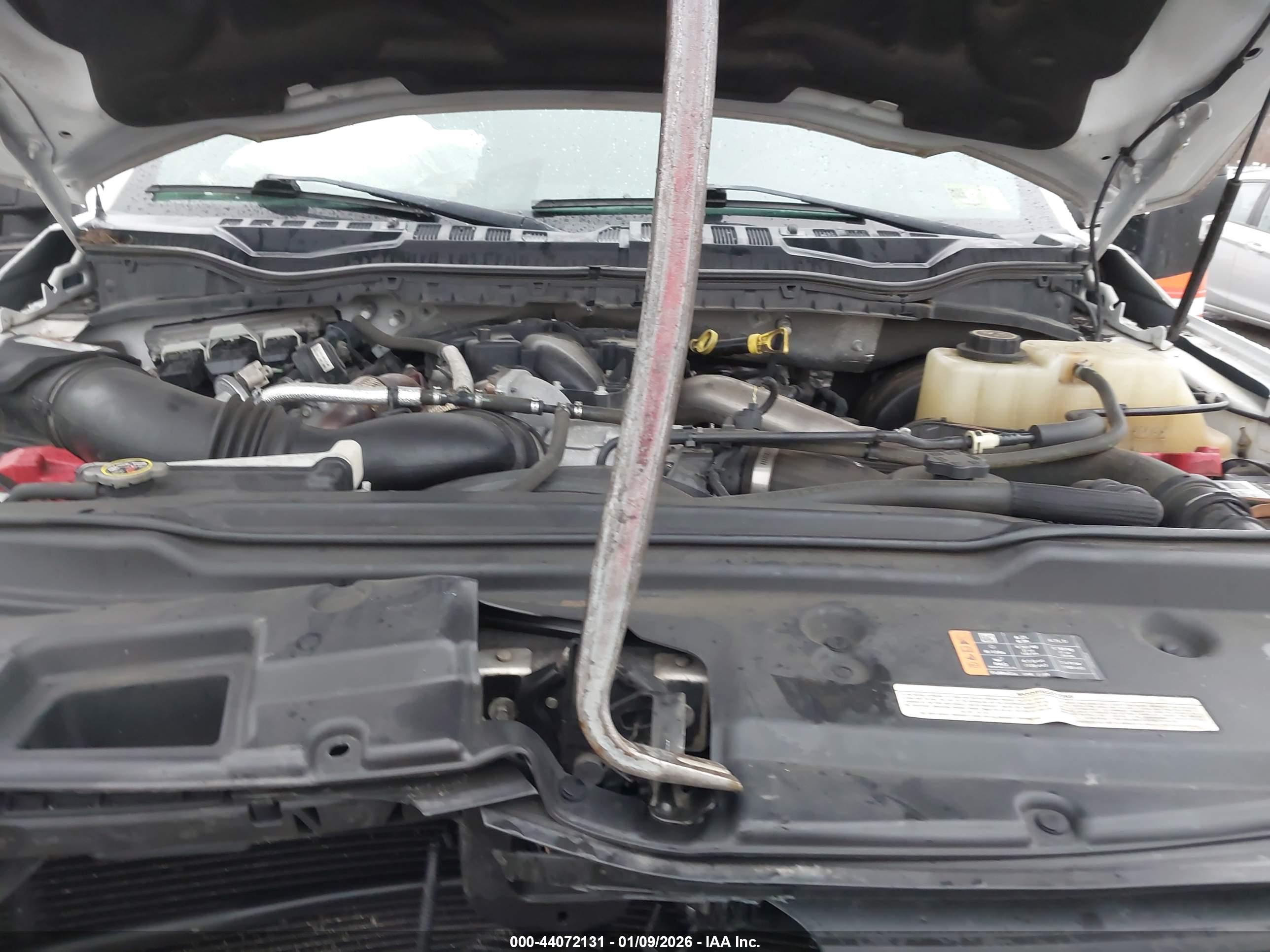 FORD F-250 image 10