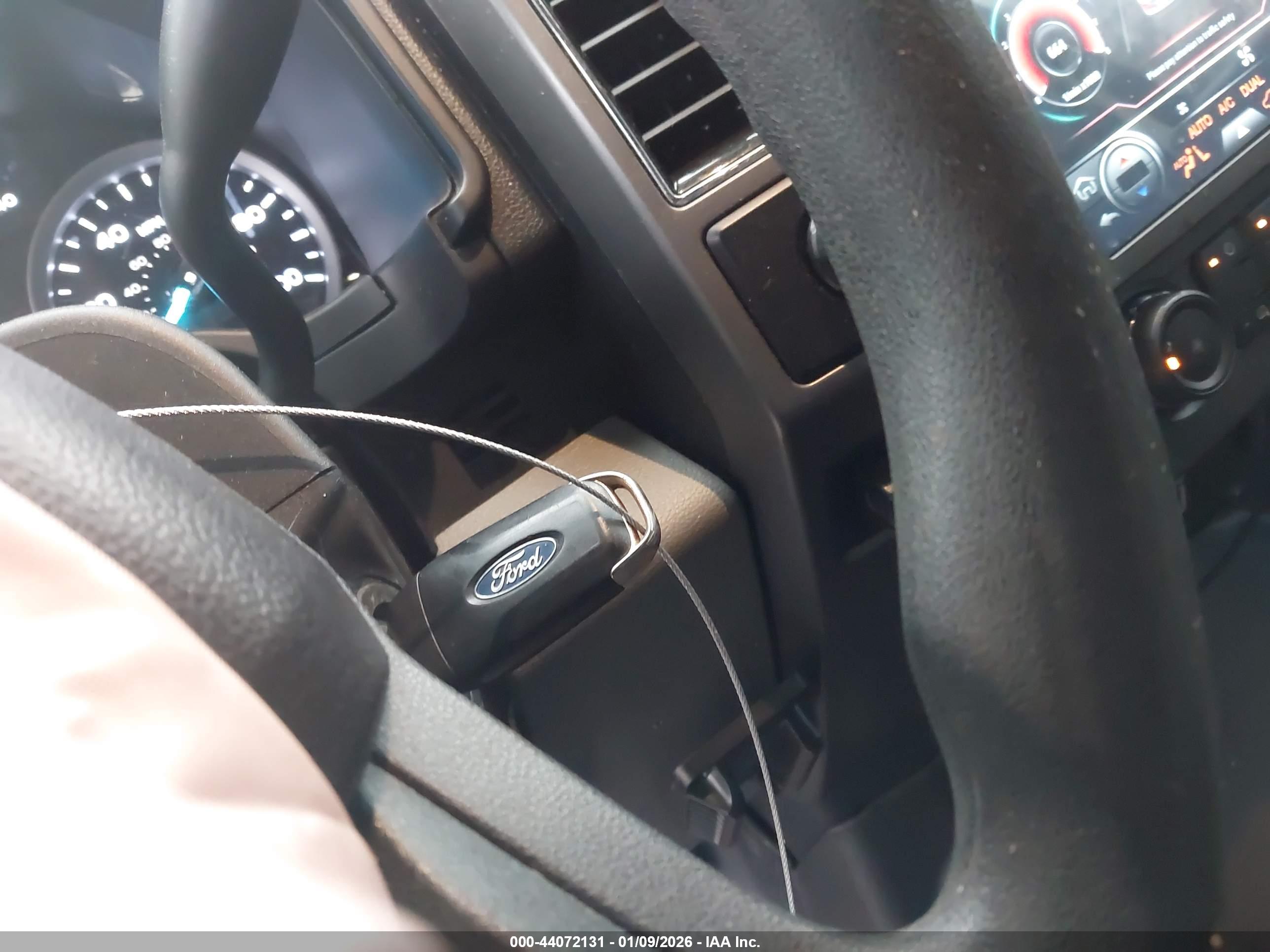 FORD F-250 image 11