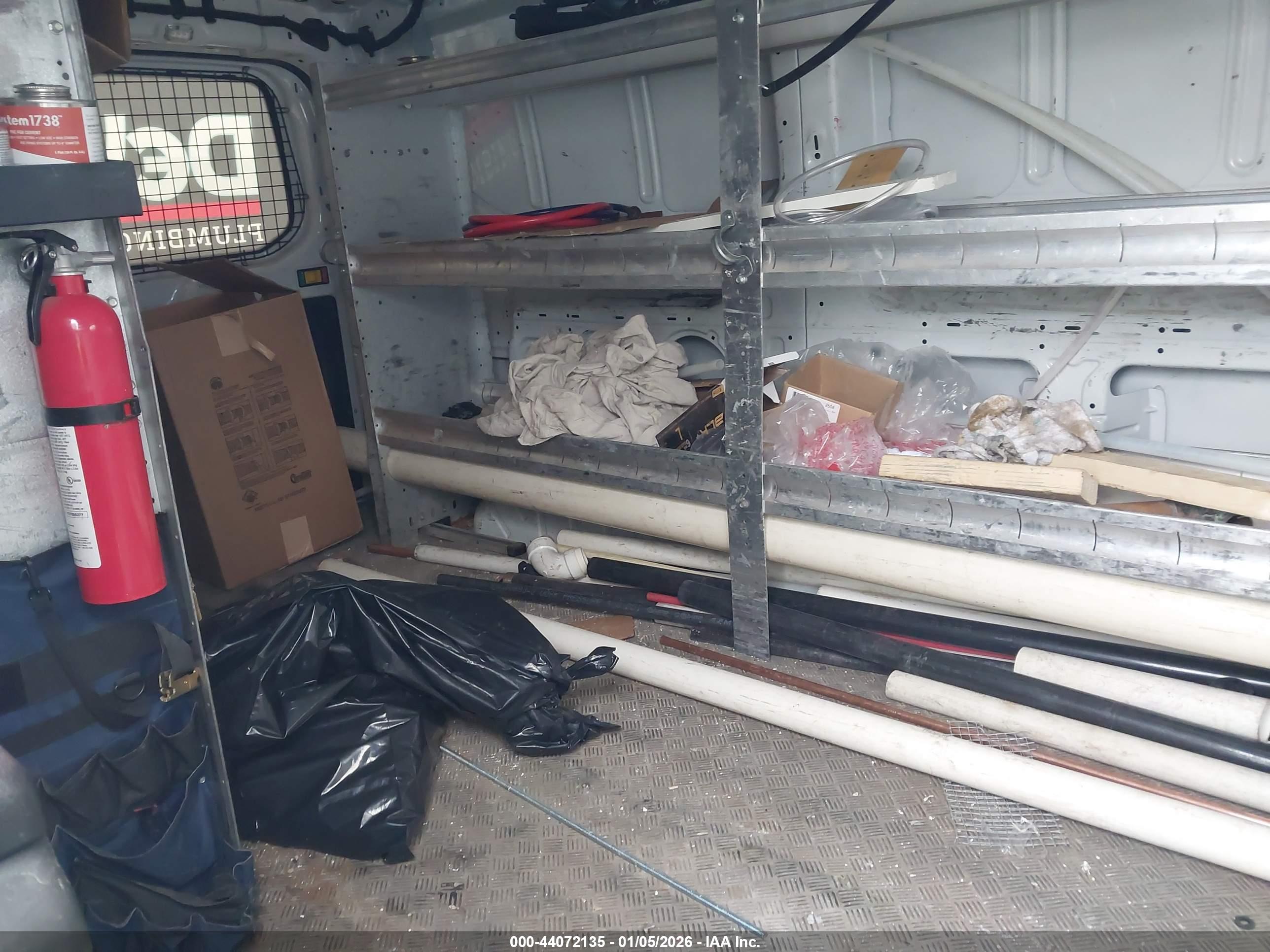 FORD TRANSIT-250 image 8