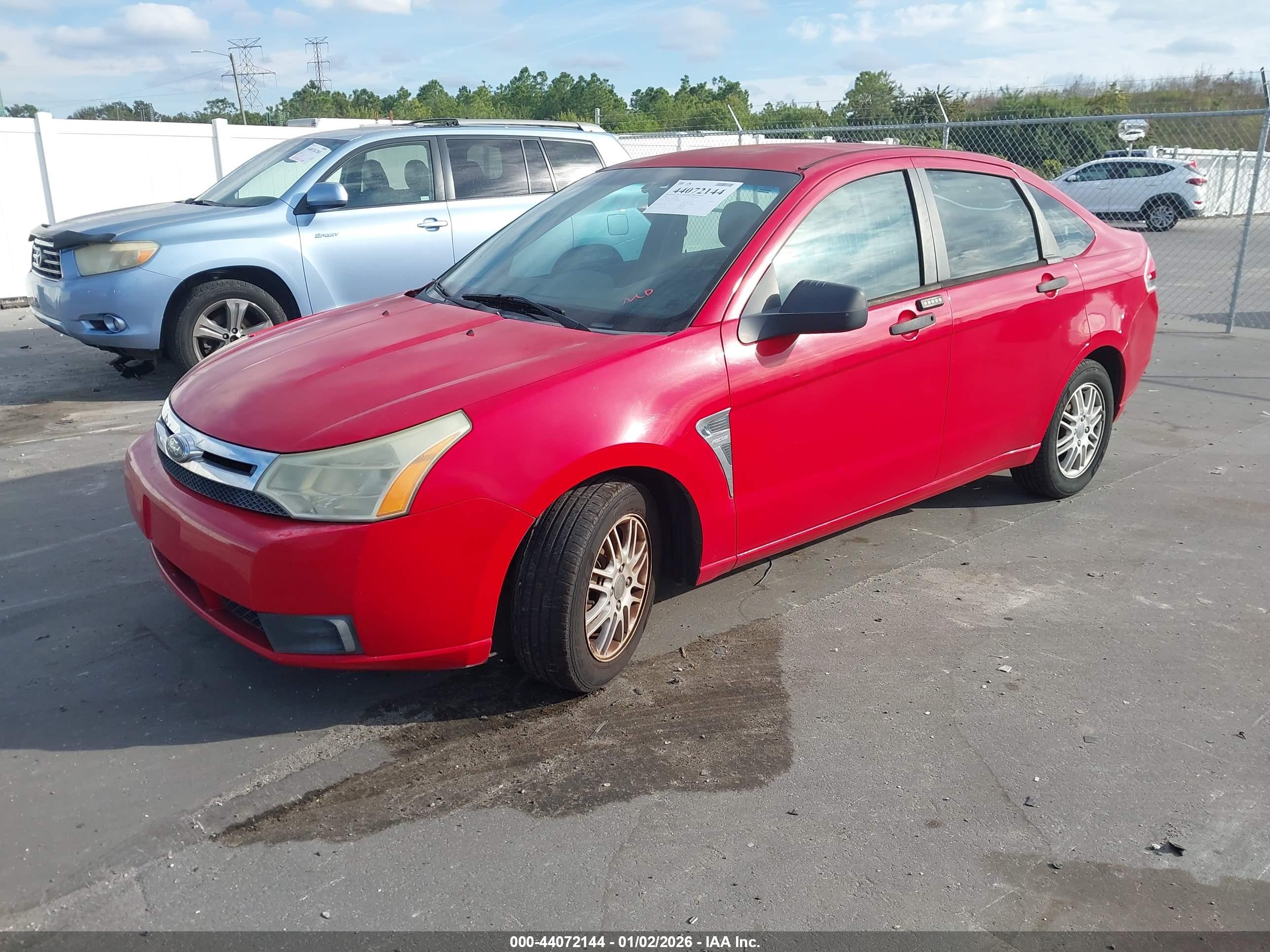 FORD FOCUS image 2
