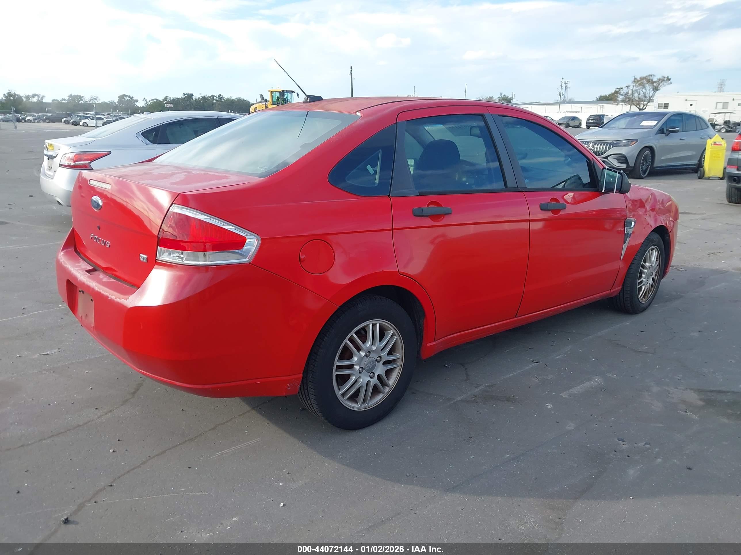 FORD FOCUS image 4