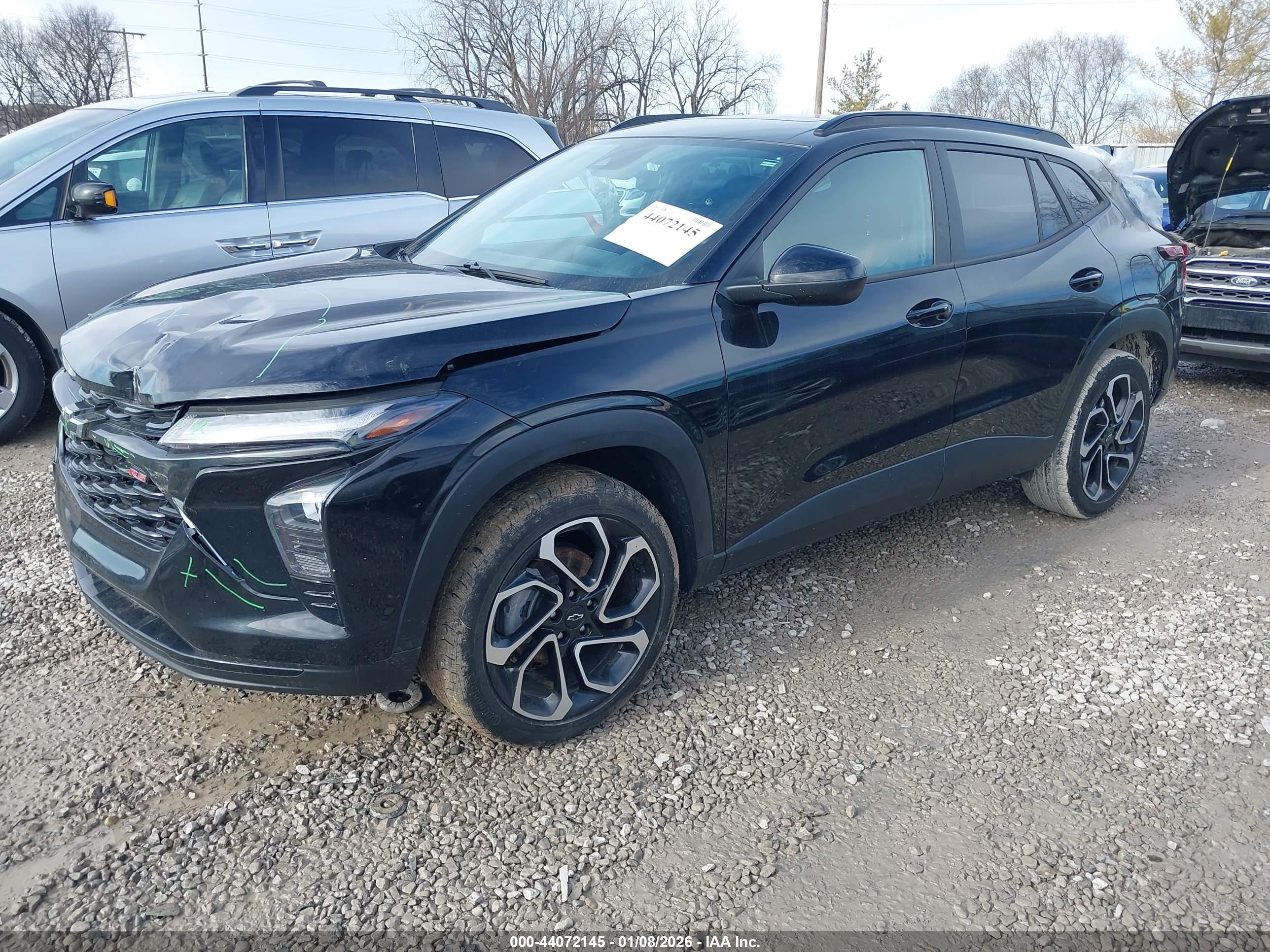 CHEVROLET TRAX image 2