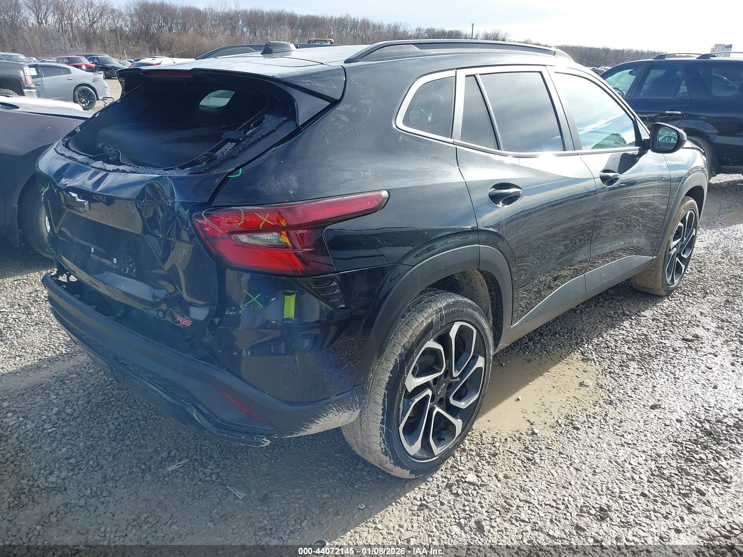 CHEVROLET TRAX image 4
