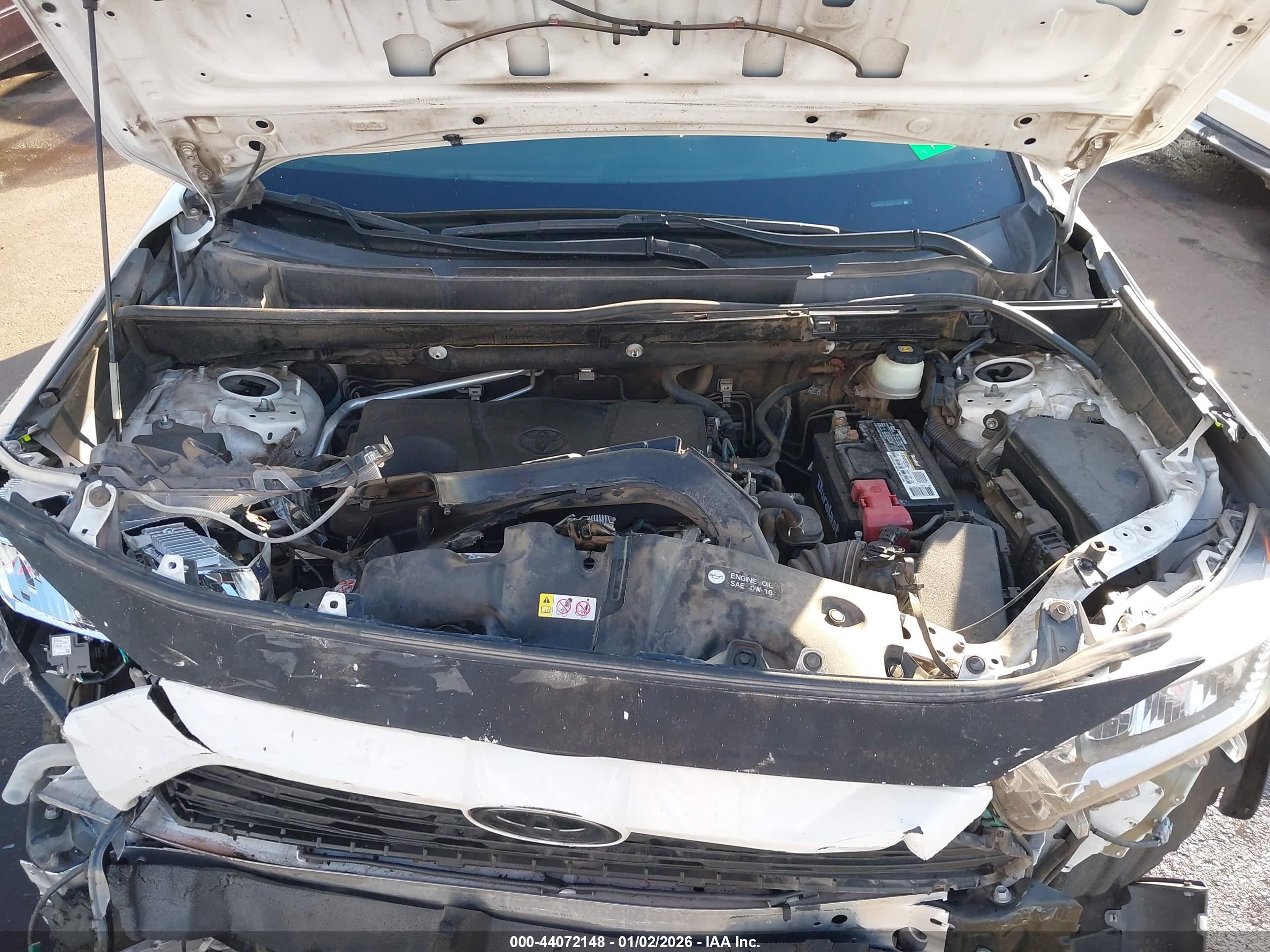 TOYOTA RAV4 image 10