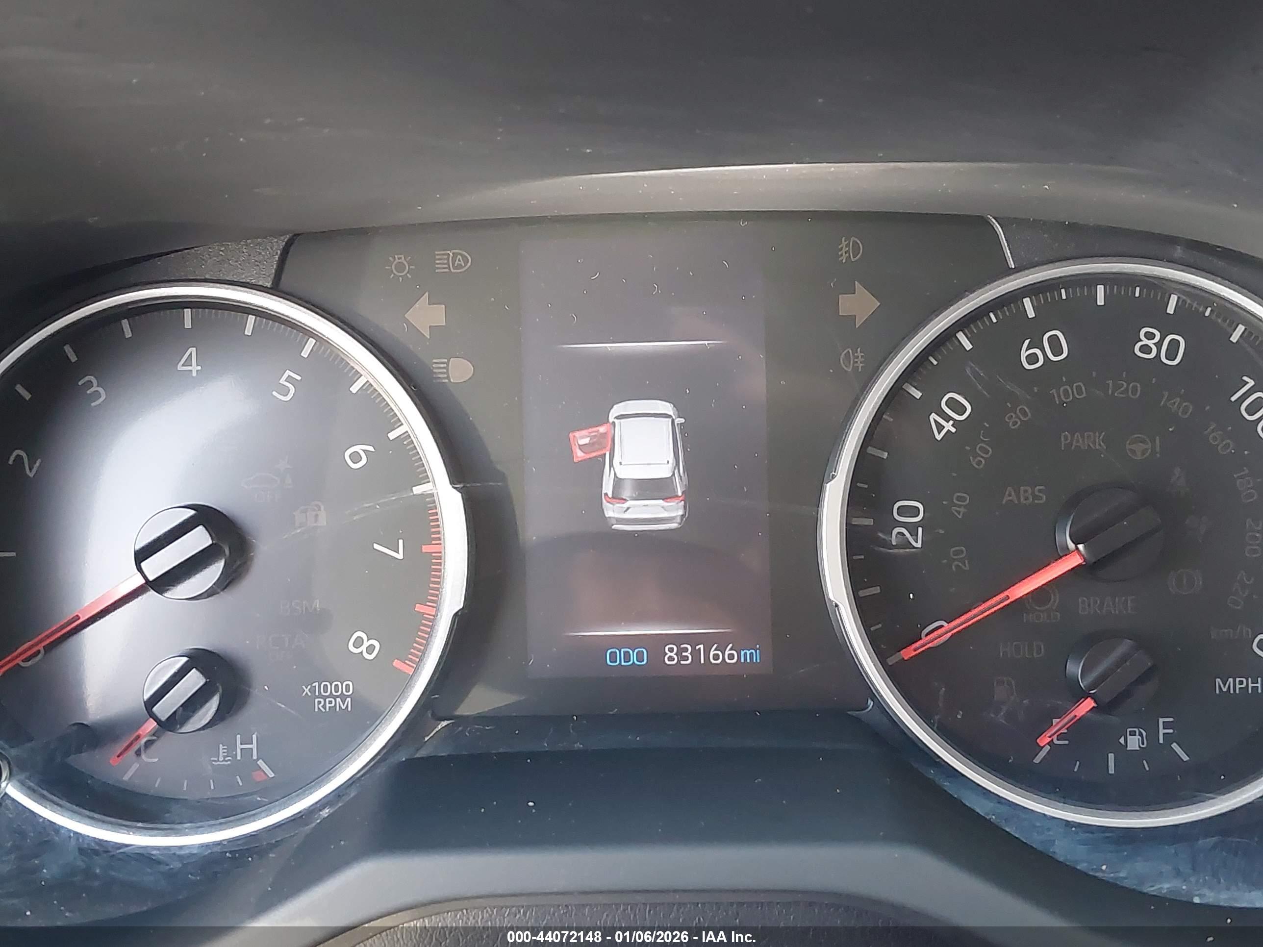 TOYOTA RAV4 image 7