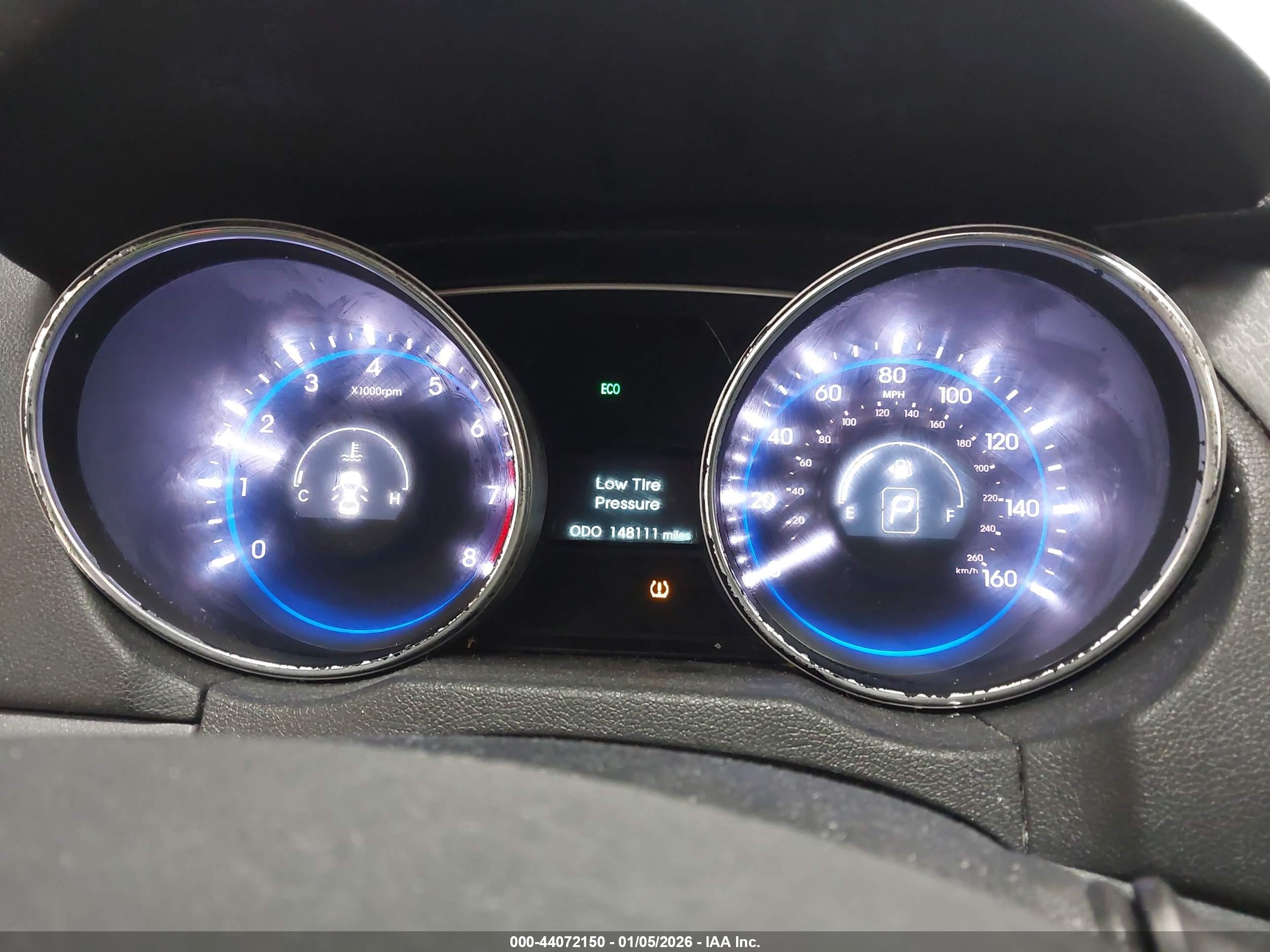 HYUNDAI SONATA image 7