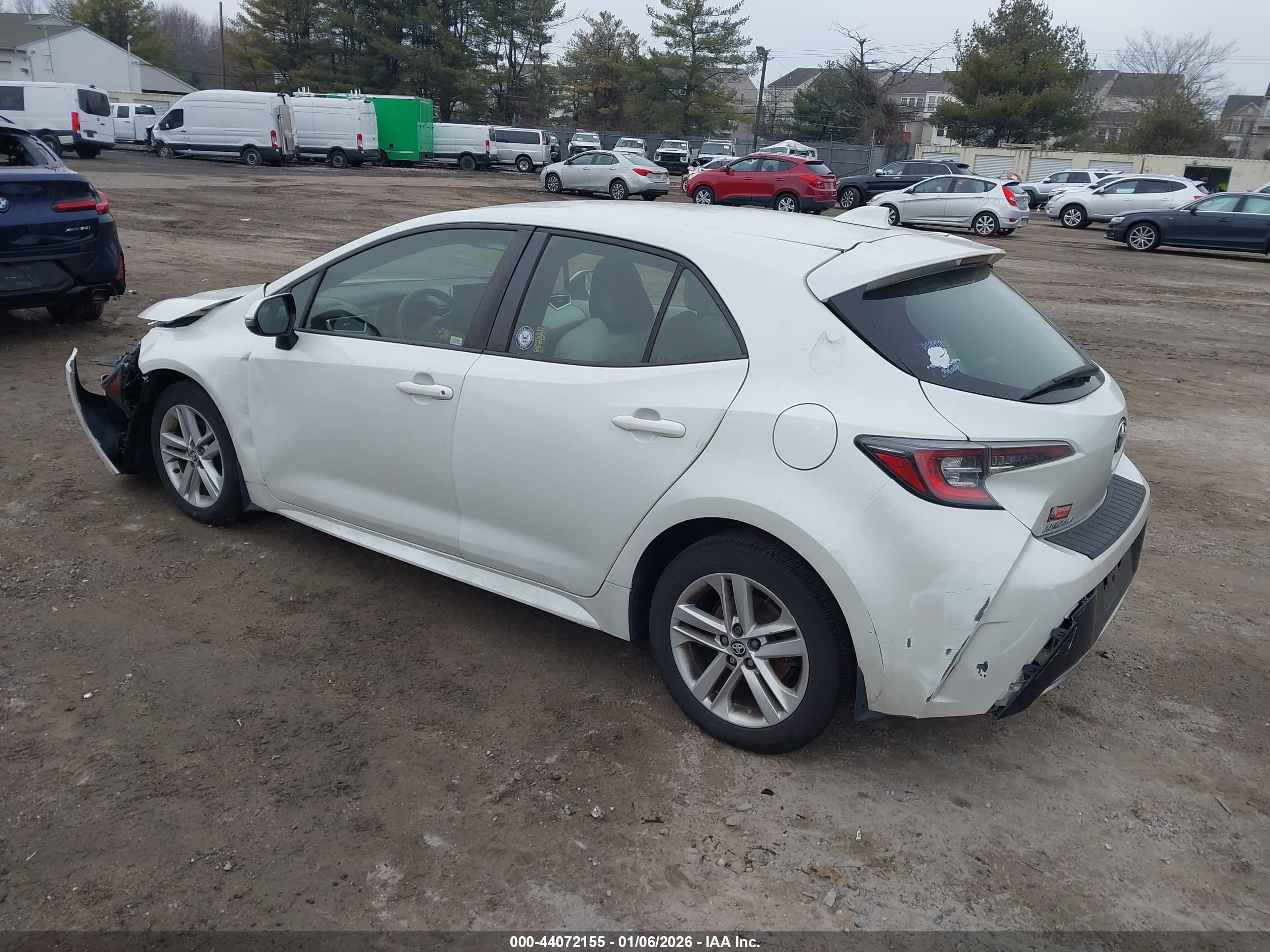 TOYOTA COROLLA image 3
