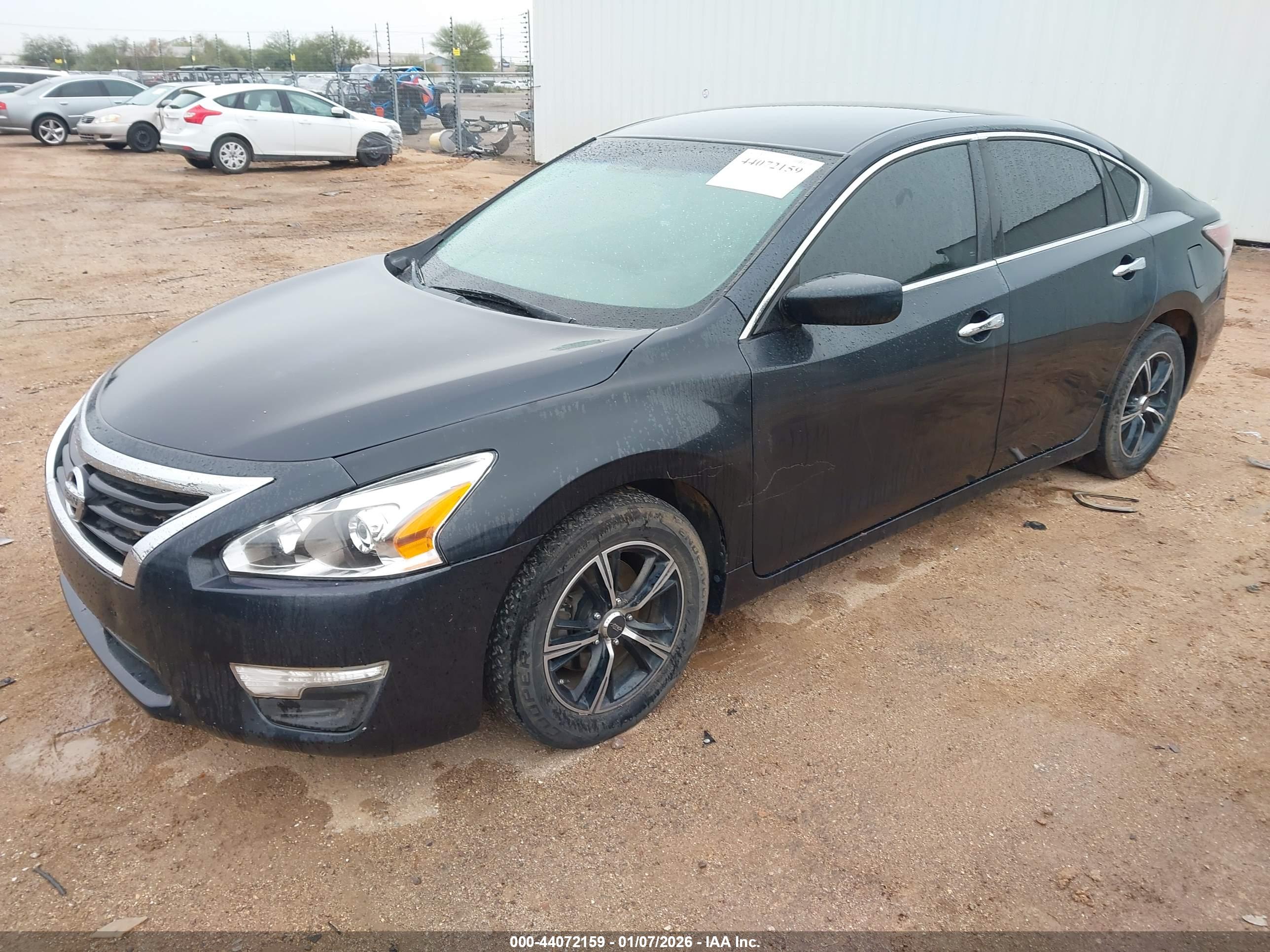 NISSAN ALTIMA image 2