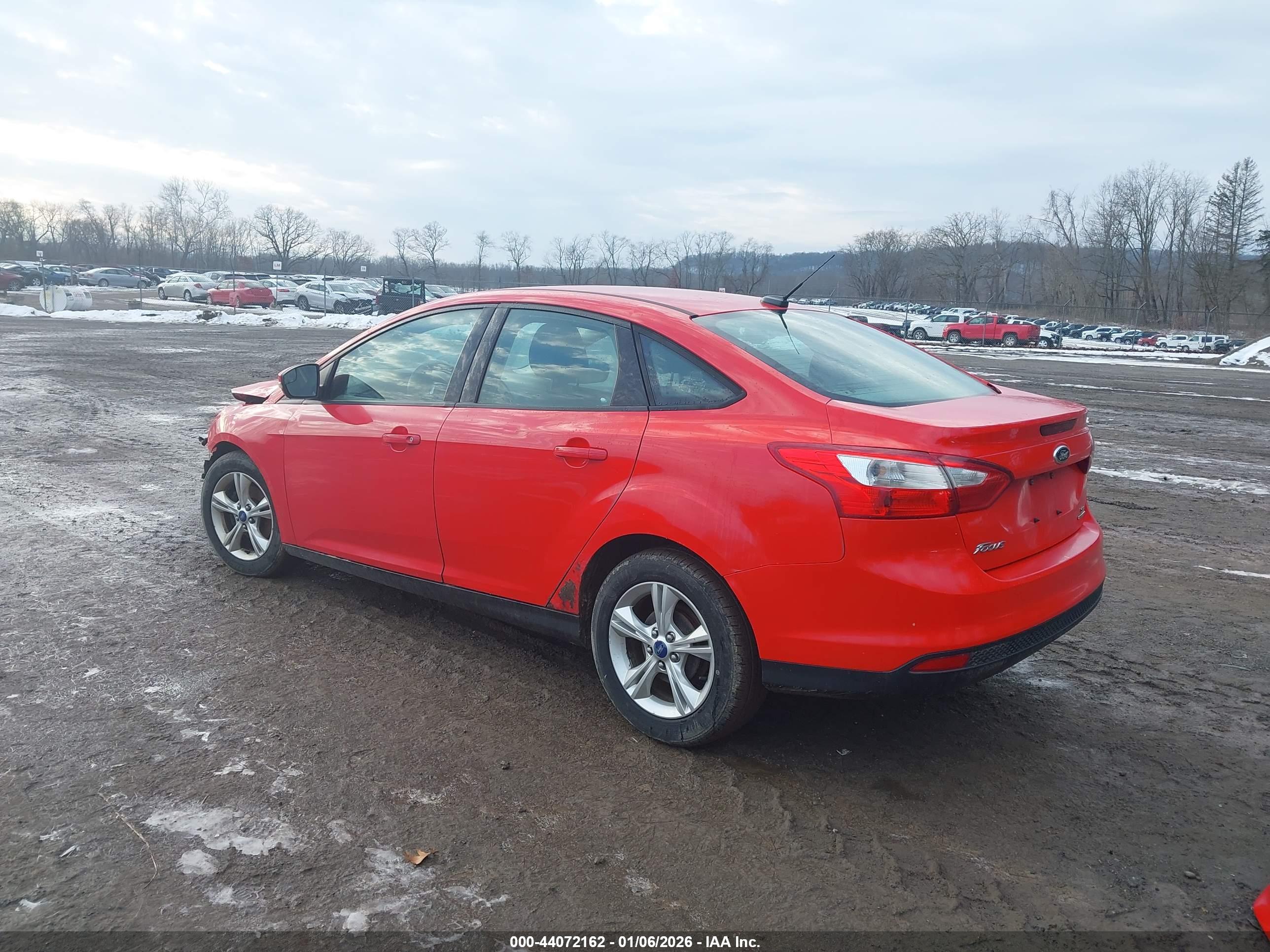 FORD FOCUS image 3