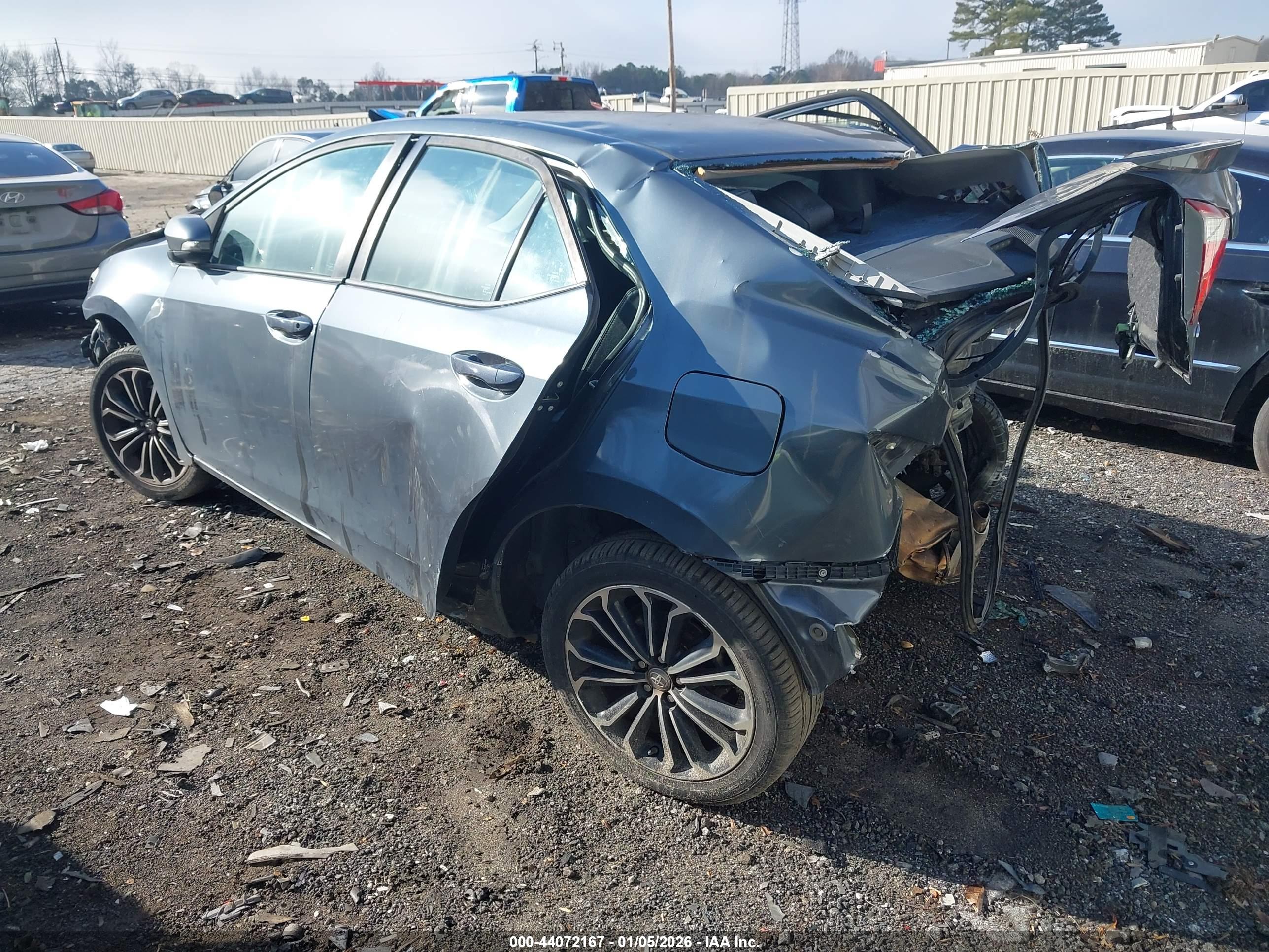 TOYOTA COROLLA image 3