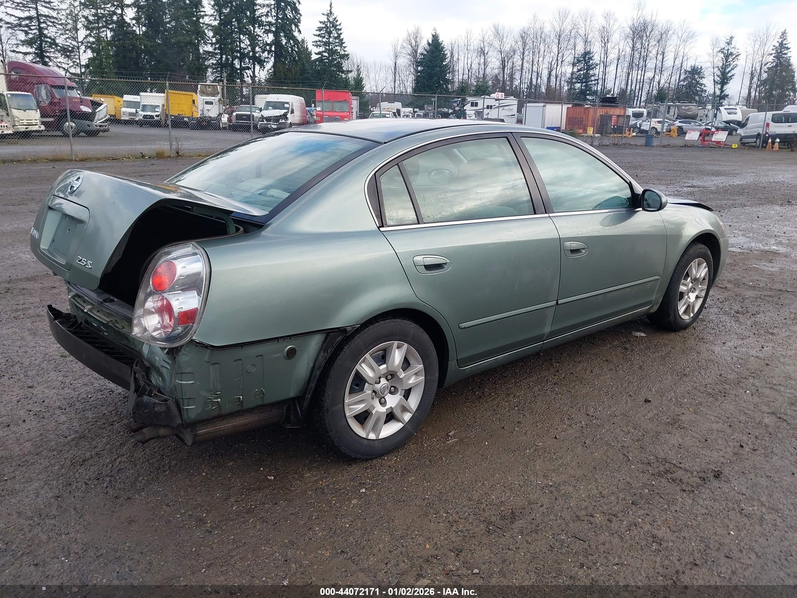 NISSAN ALTIMA image 4