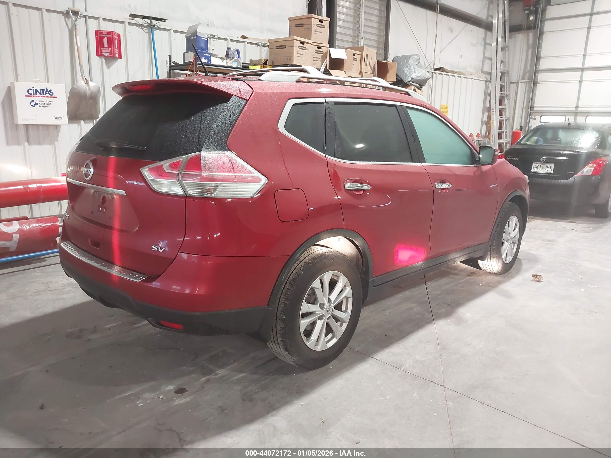 NISSAN ROGUE image 4