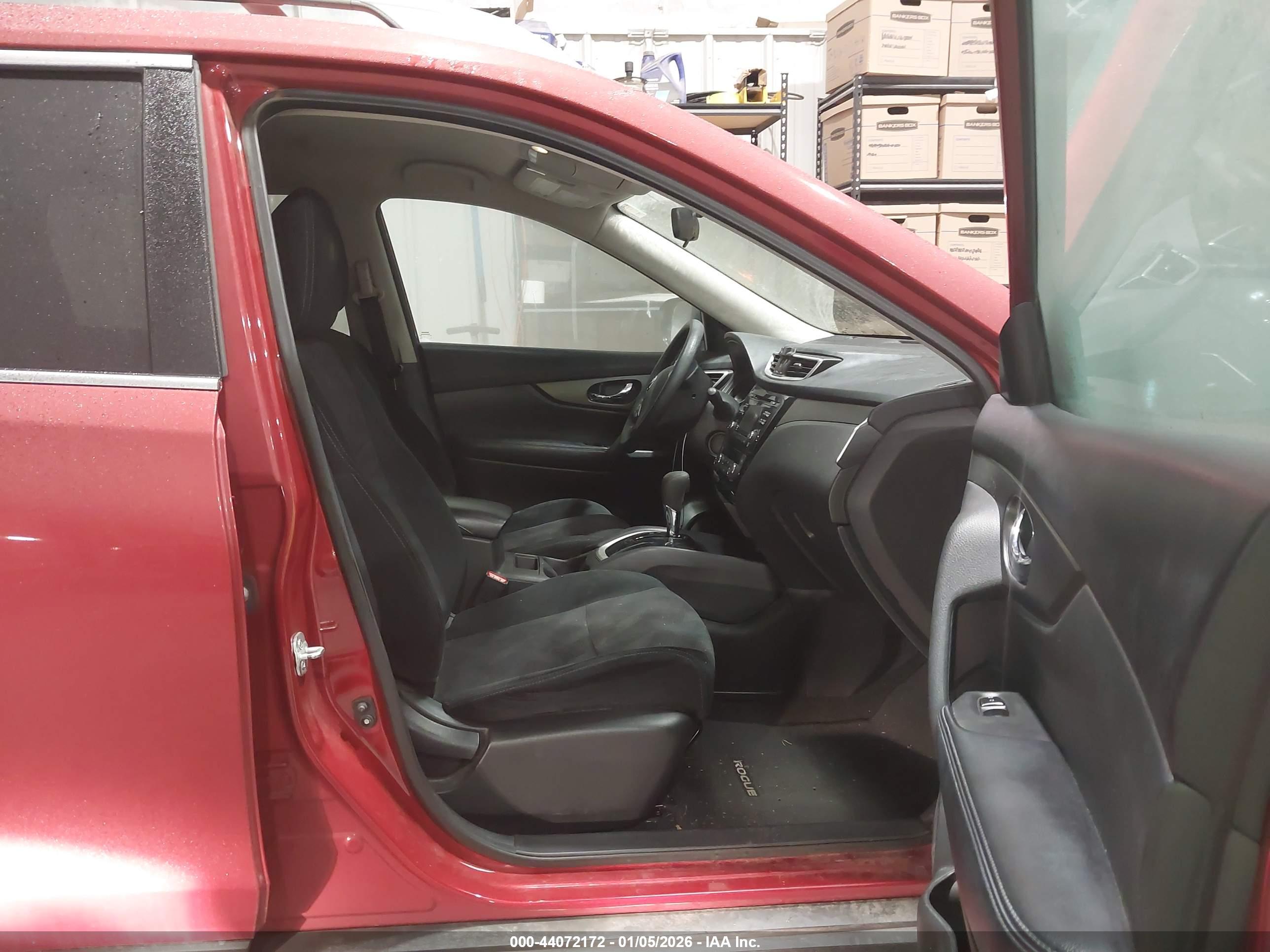 NISSAN ROGUE image 5