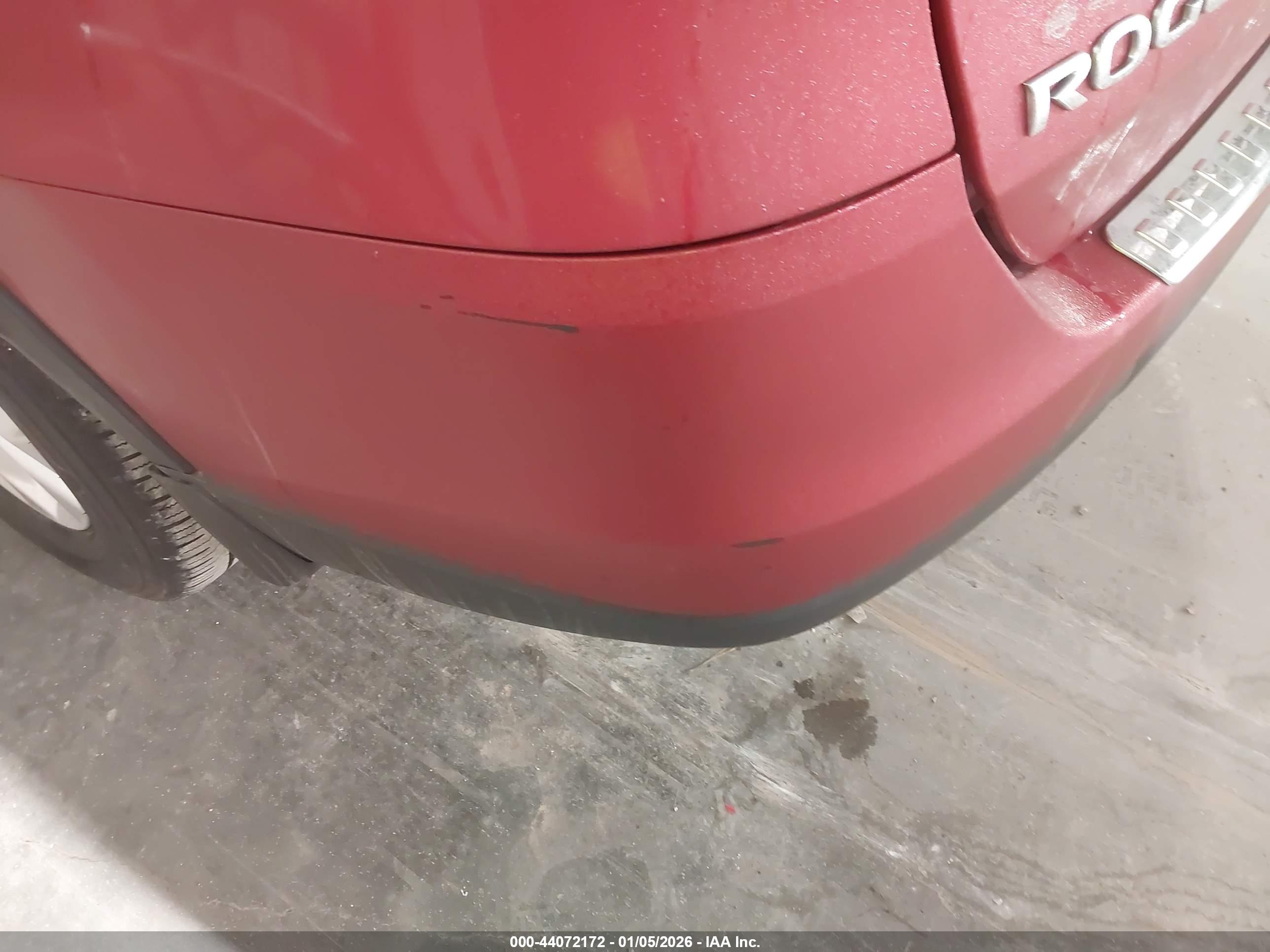 NISSAN ROGUE image 6