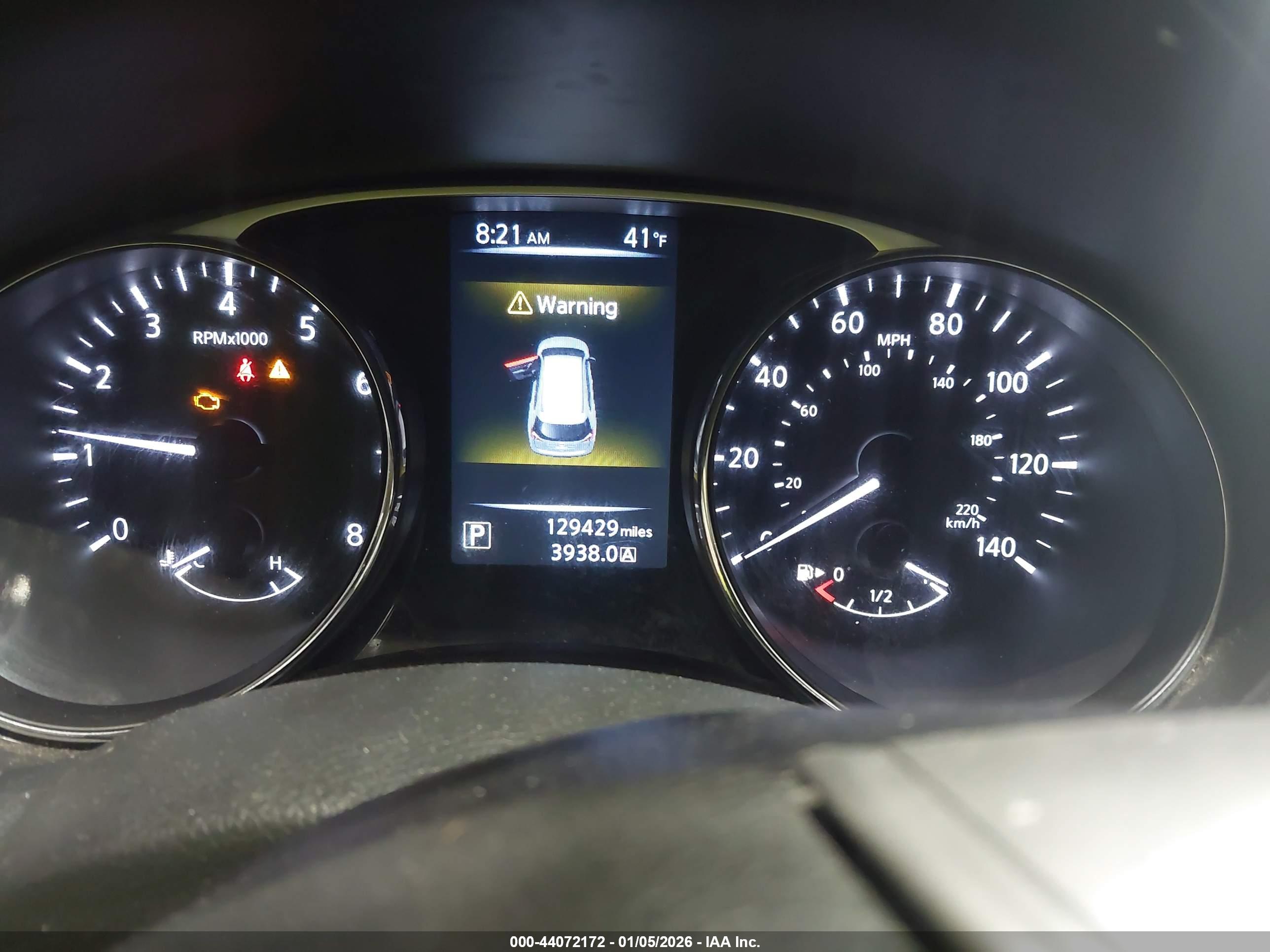 NISSAN ROGUE image 7