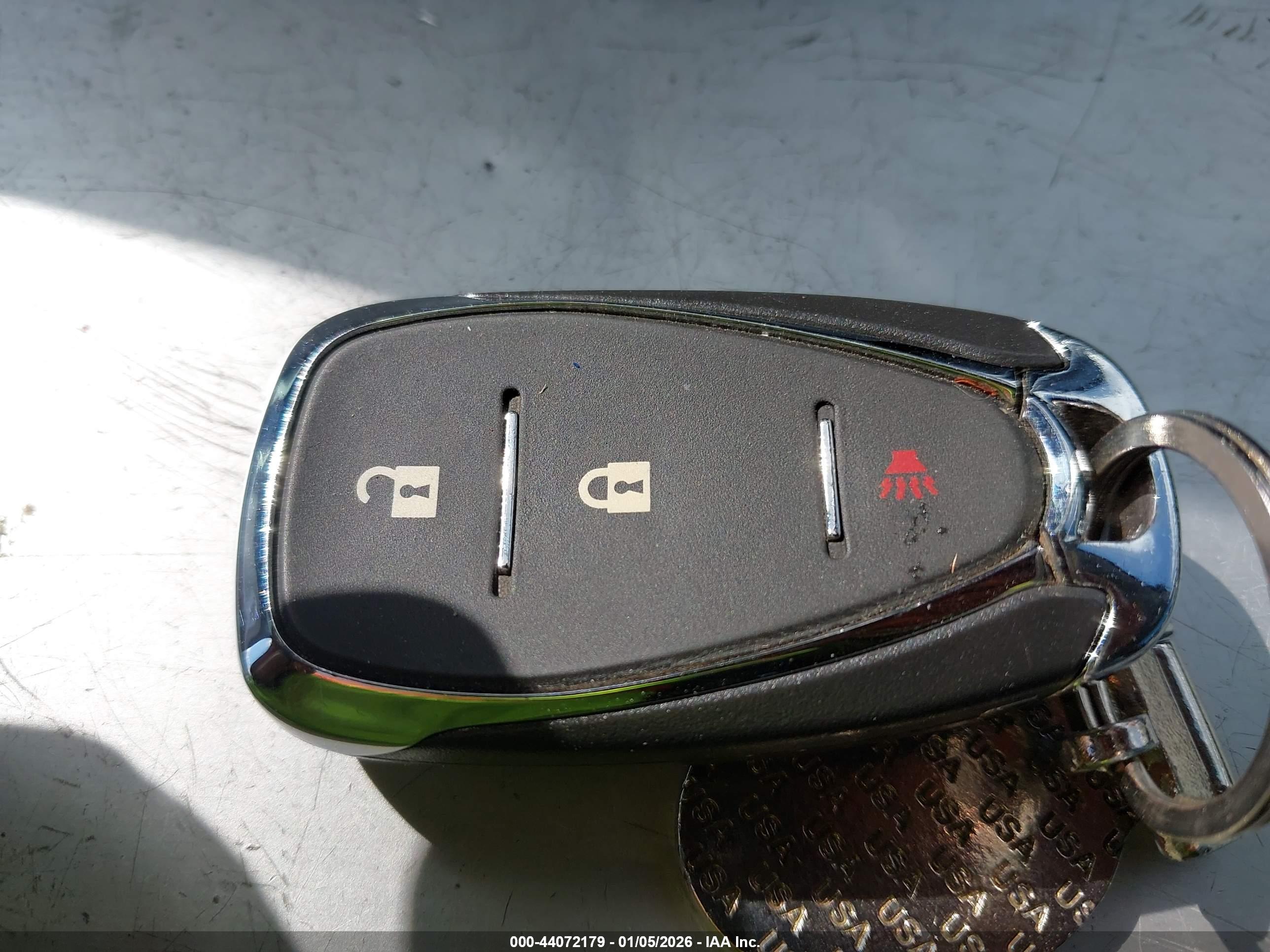 CHEVROLET EQUINOX image 11