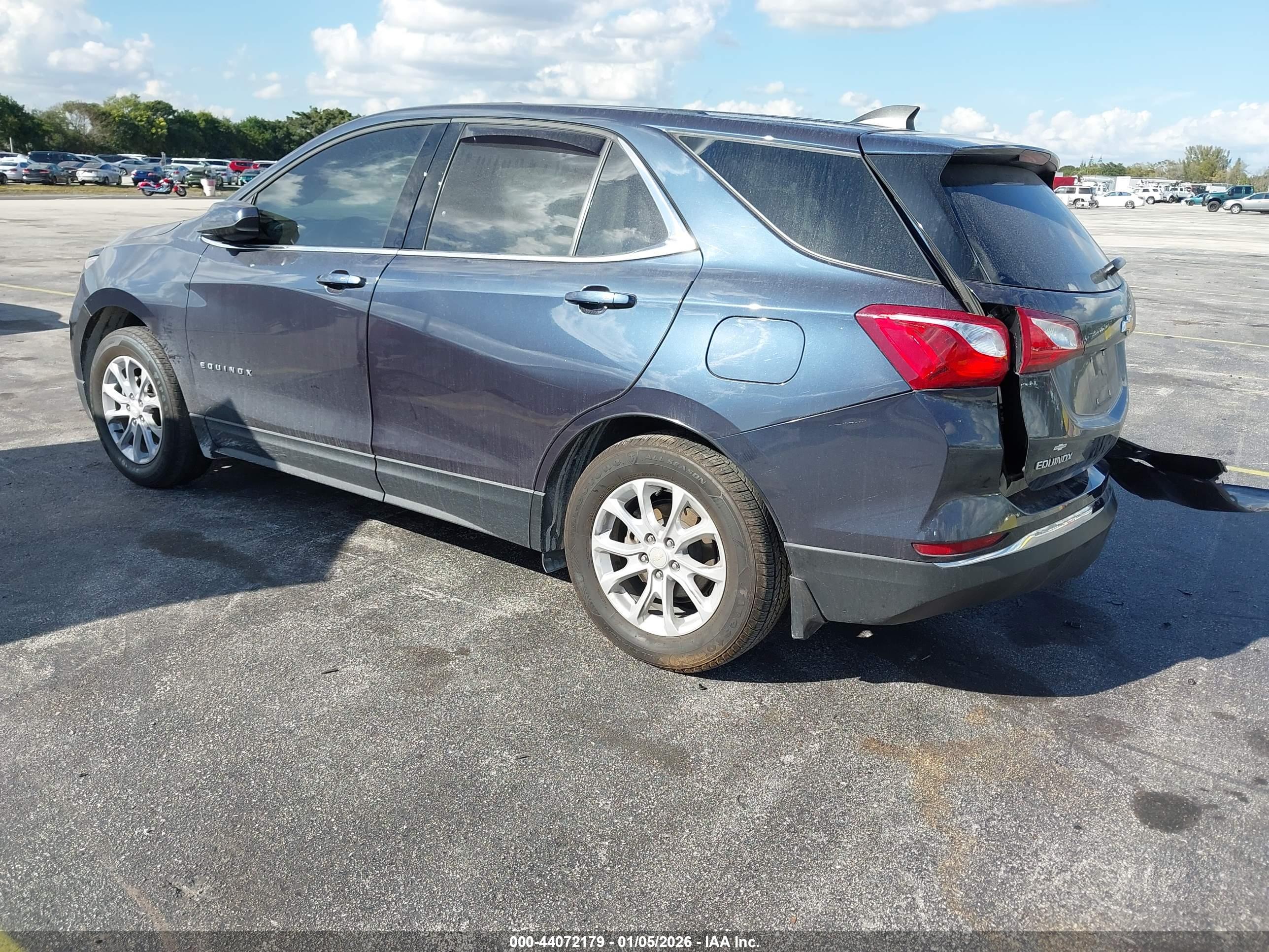 CHEVROLET EQUINOX image 3