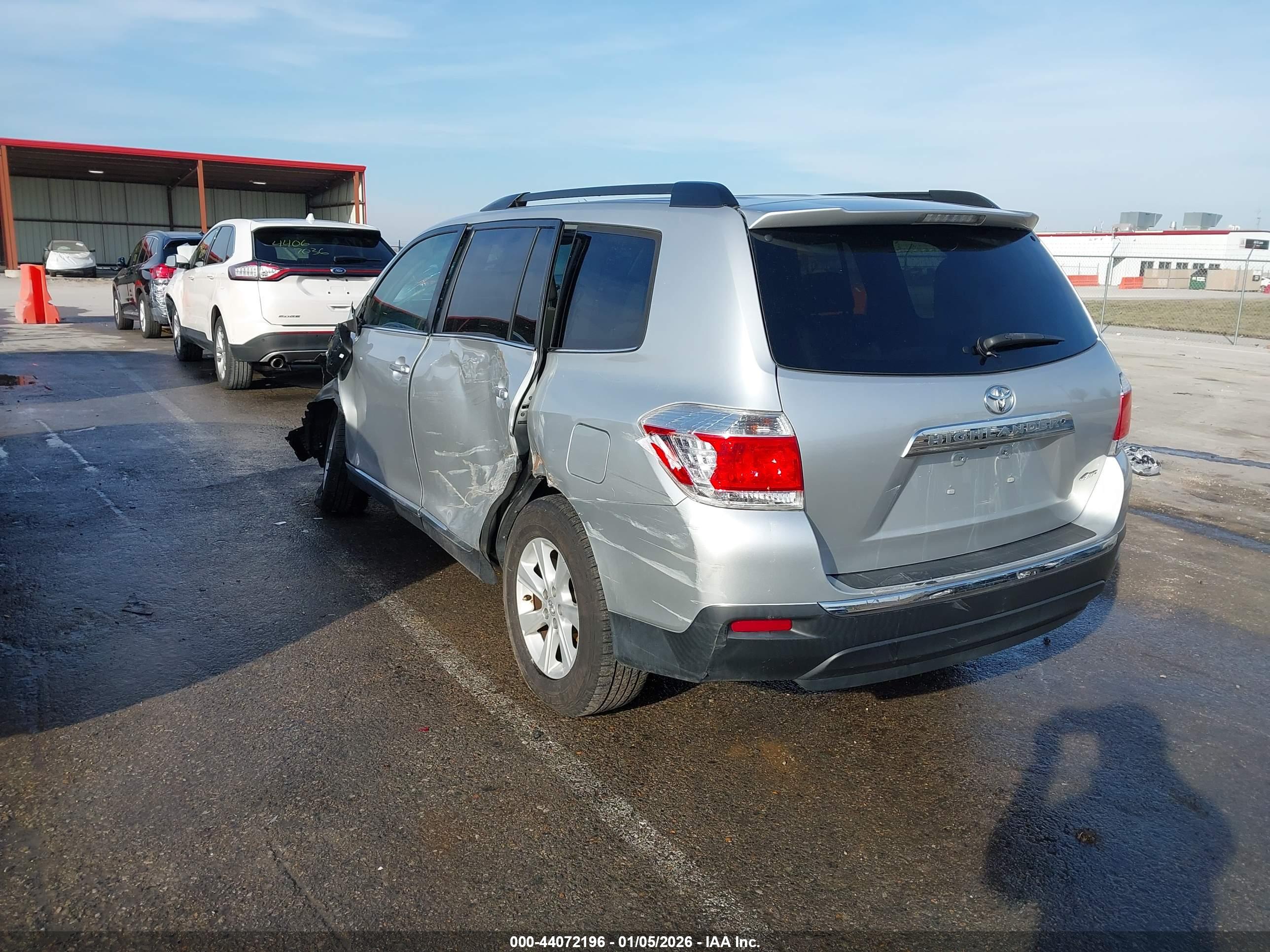 TOYOTA HIGHLANDER image 3