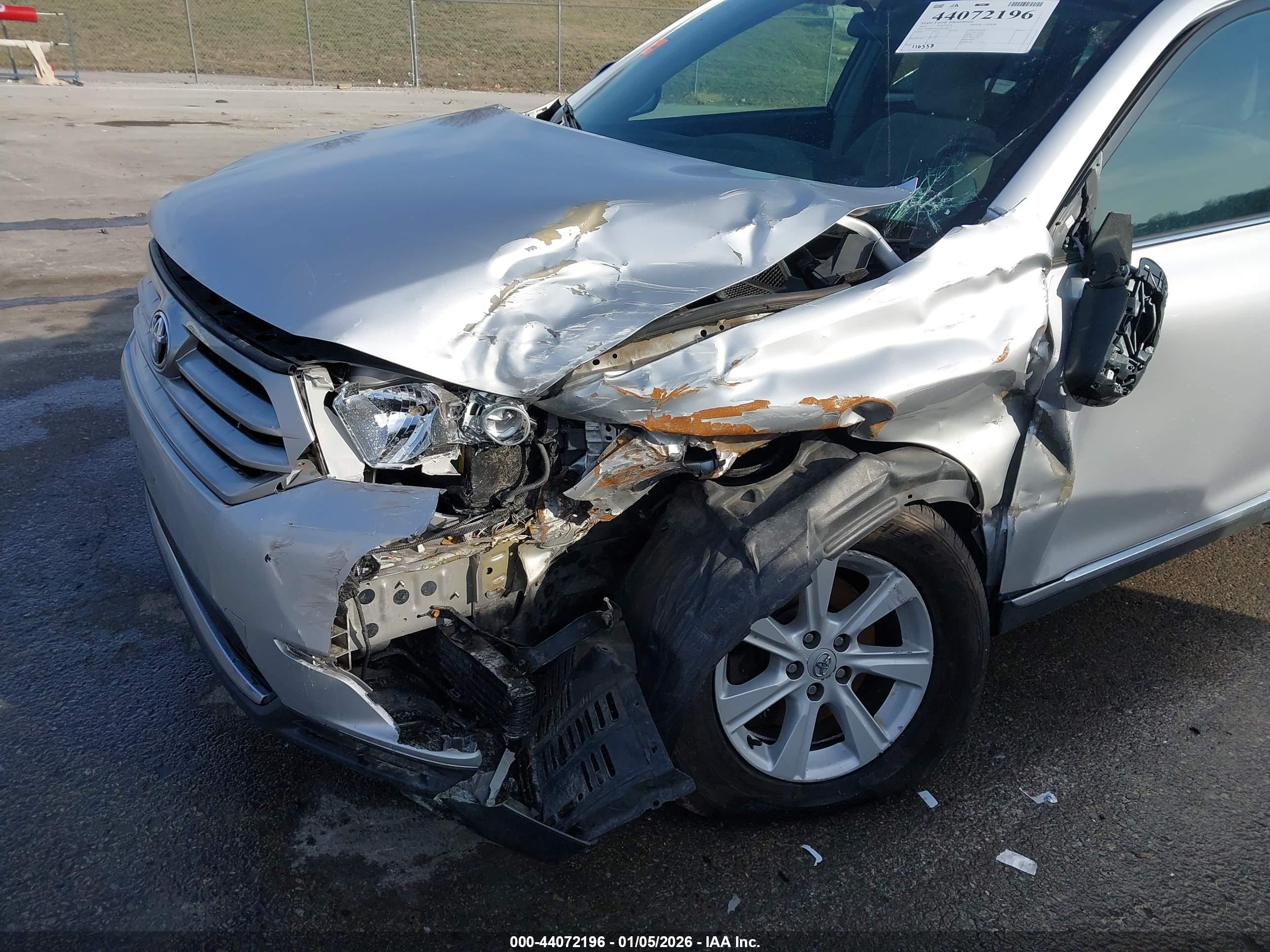 TOYOTA HIGHLANDER image 6