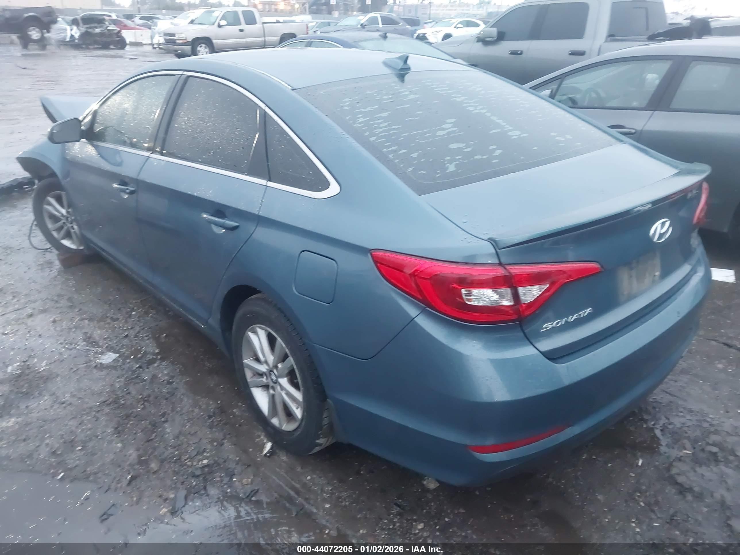 HYUNDAI SONATA image 3