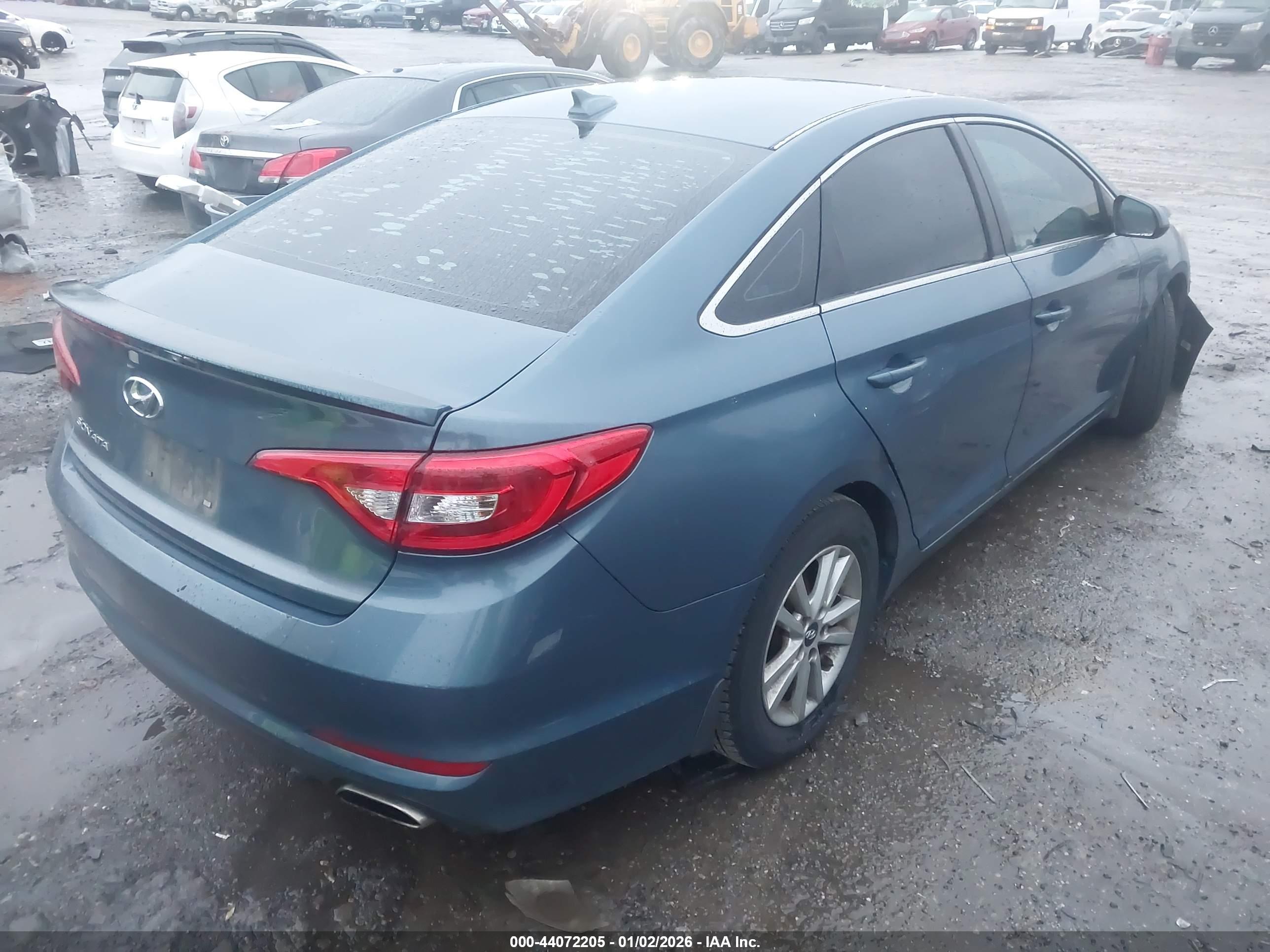 HYUNDAI SONATA image 4