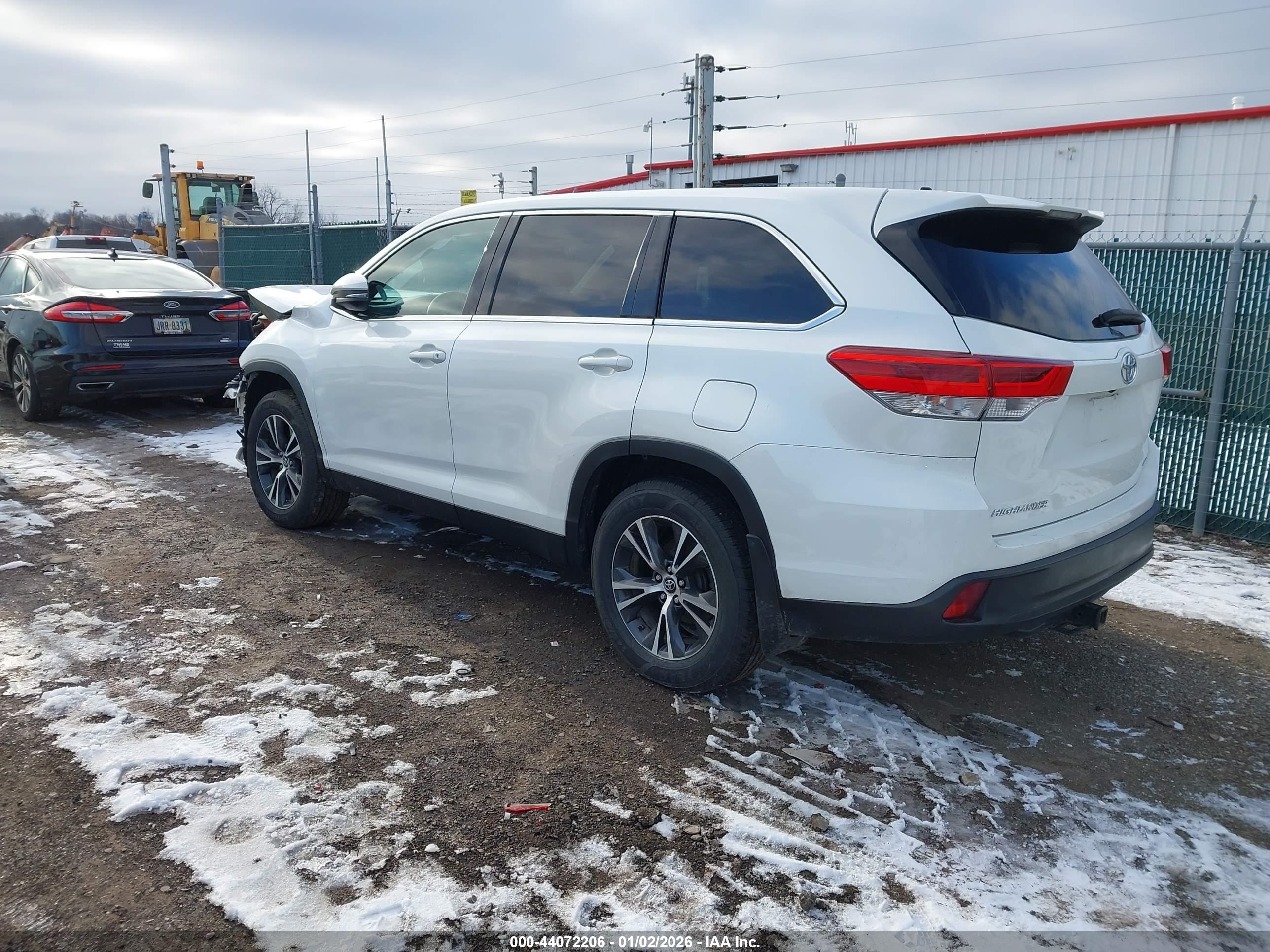 TOYOTA HIGHLANDER image 3