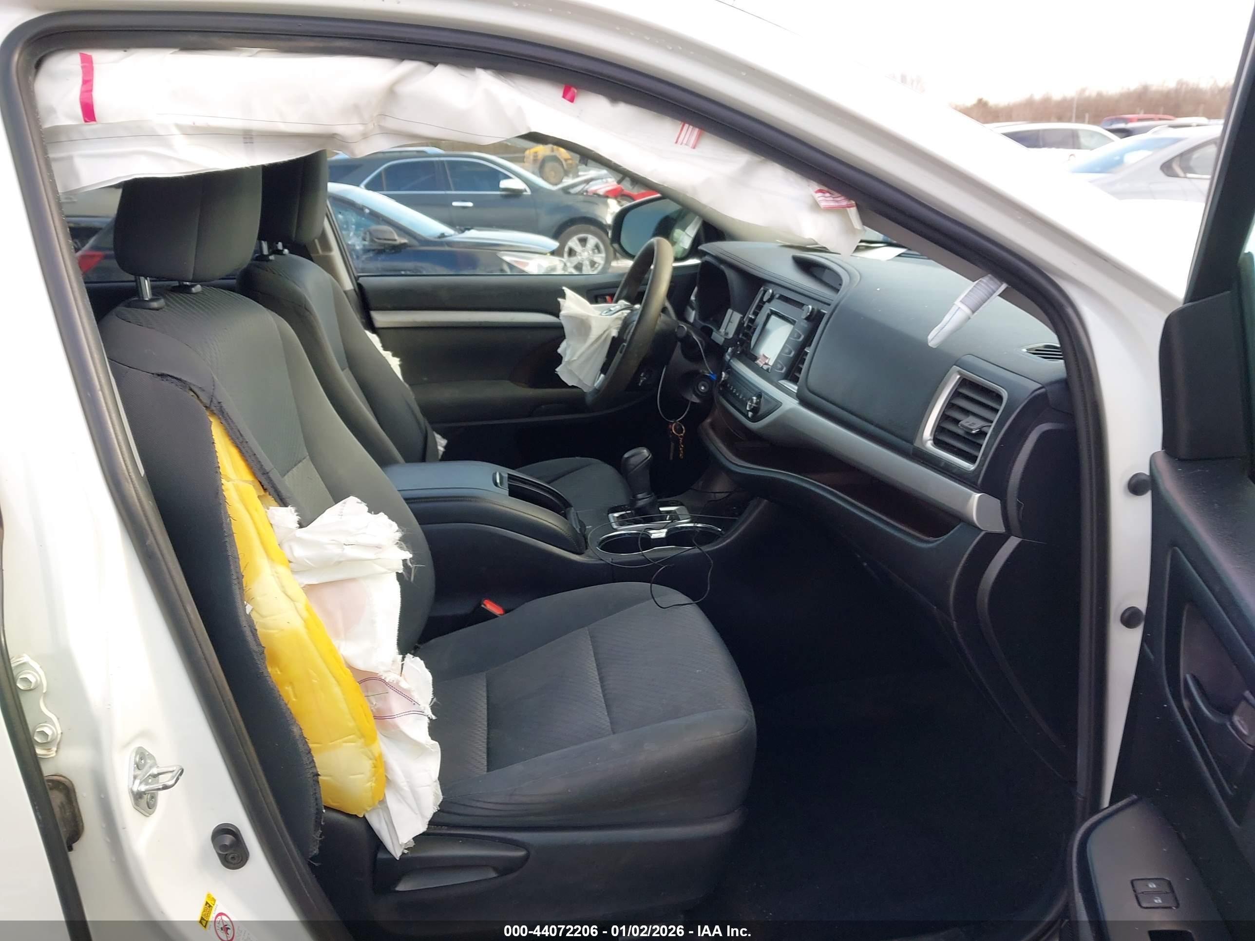 TOYOTA HIGHLANDER image 5
