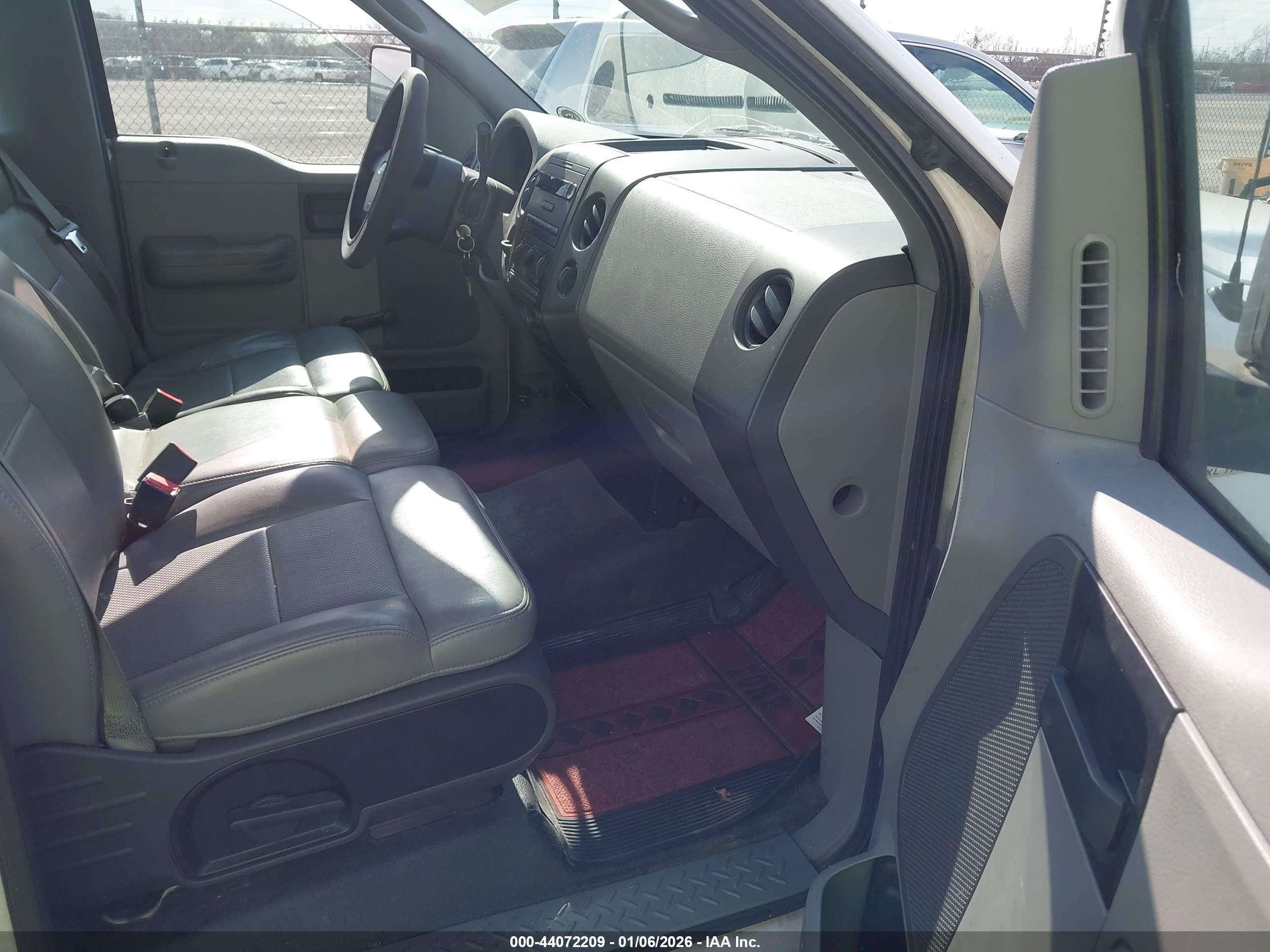 FORD F-150 image 5