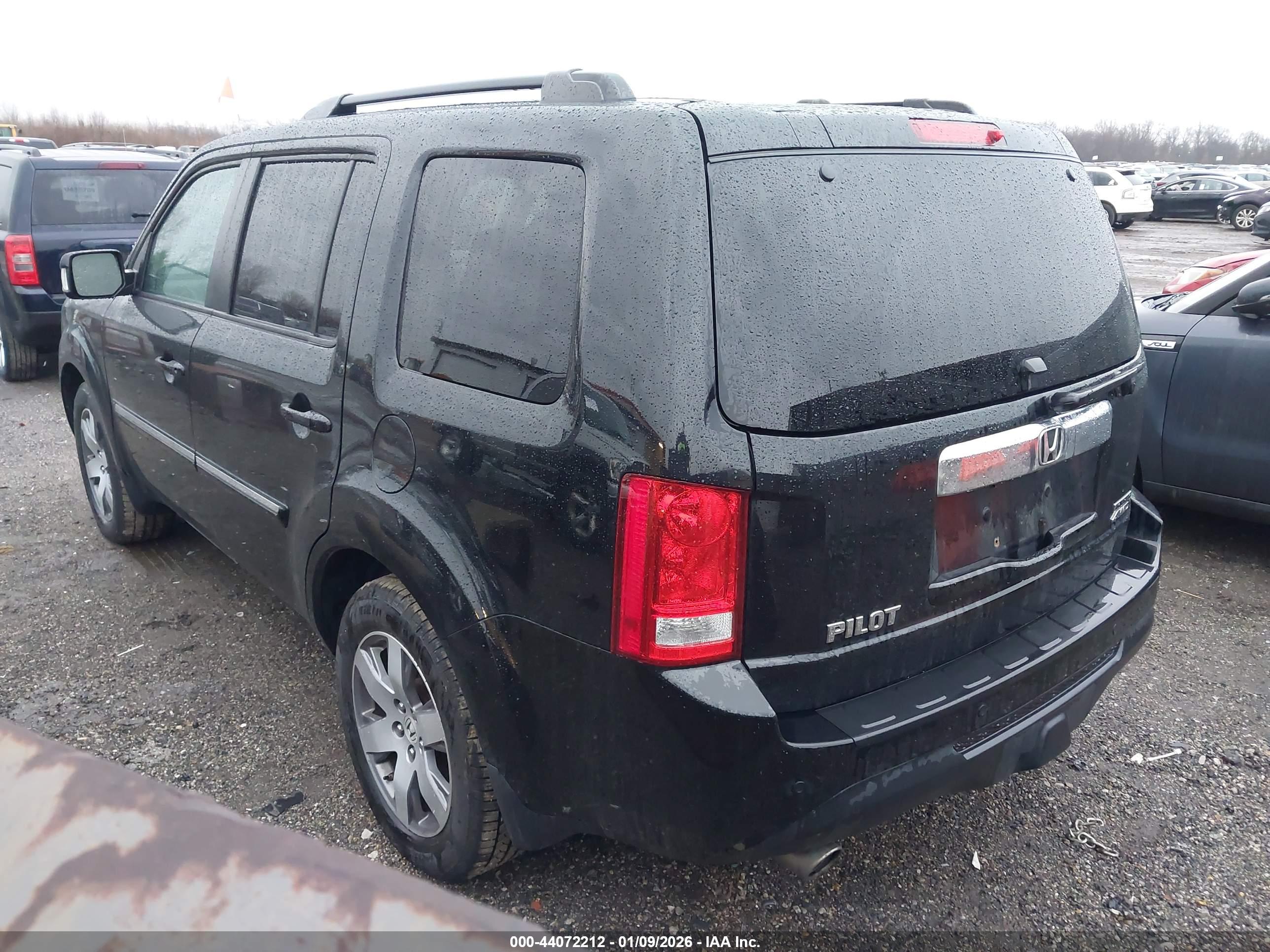 HONDA PILOT image 3