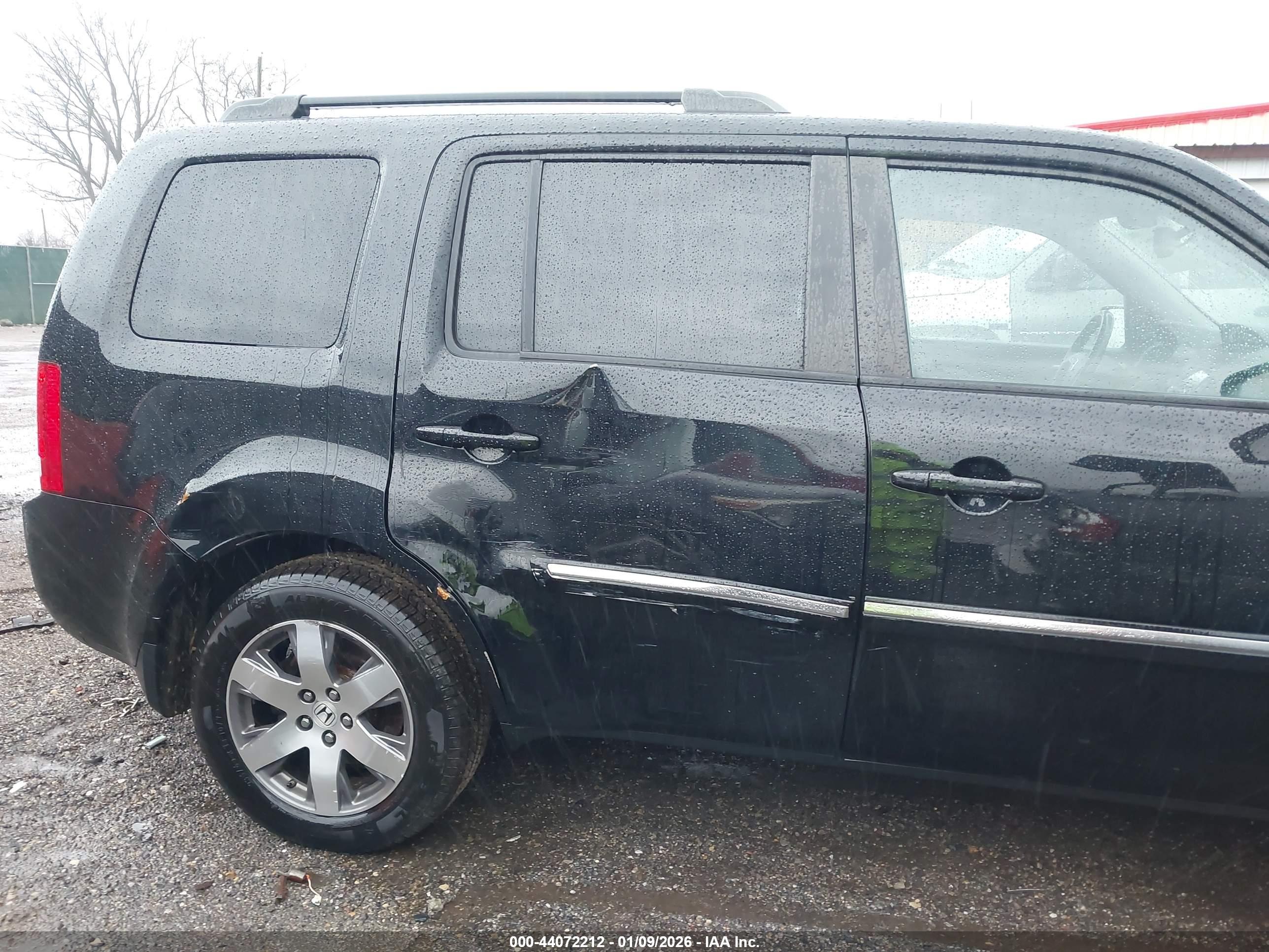 HONDA PILOT image 6