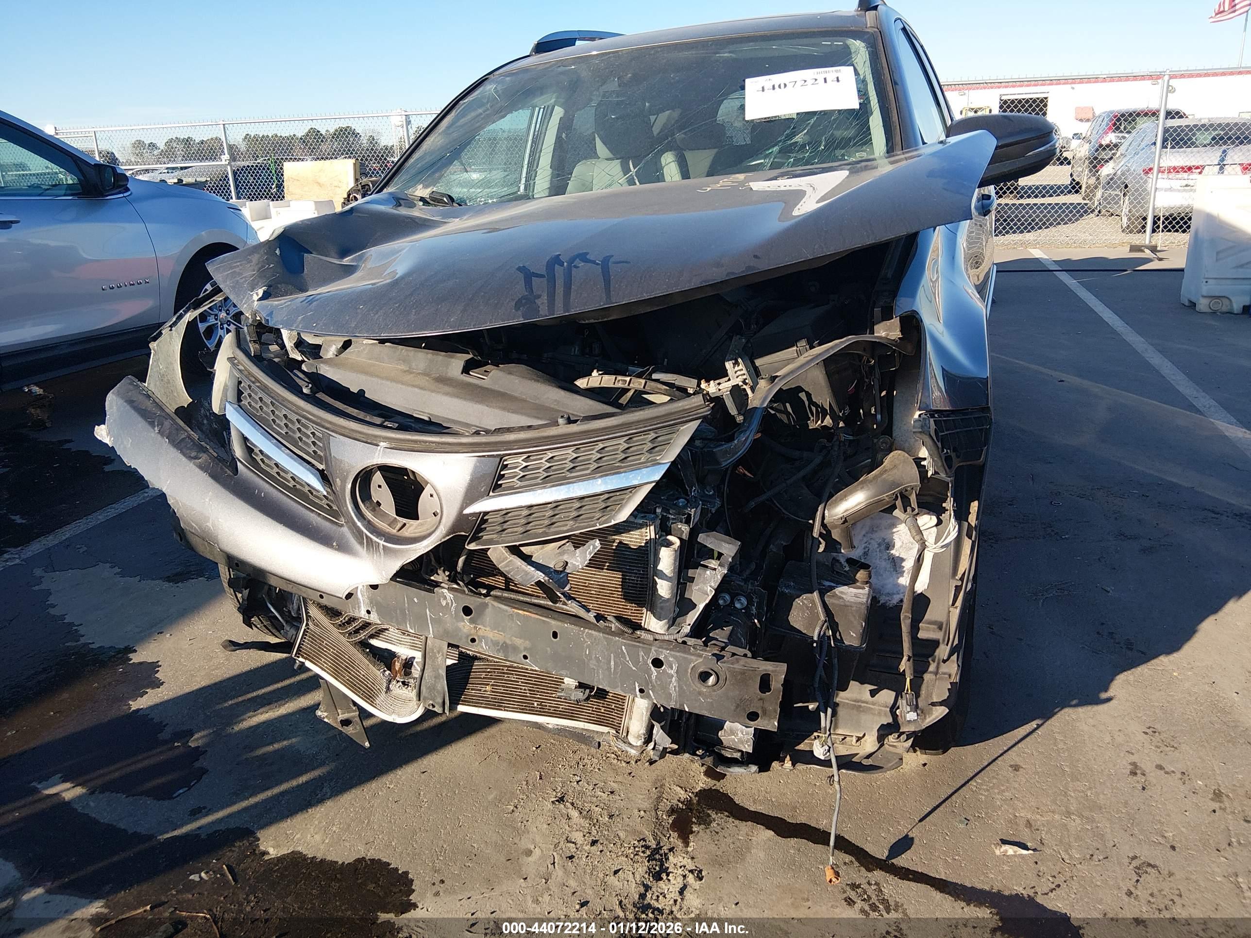 TOYOTA RAV4 image 6