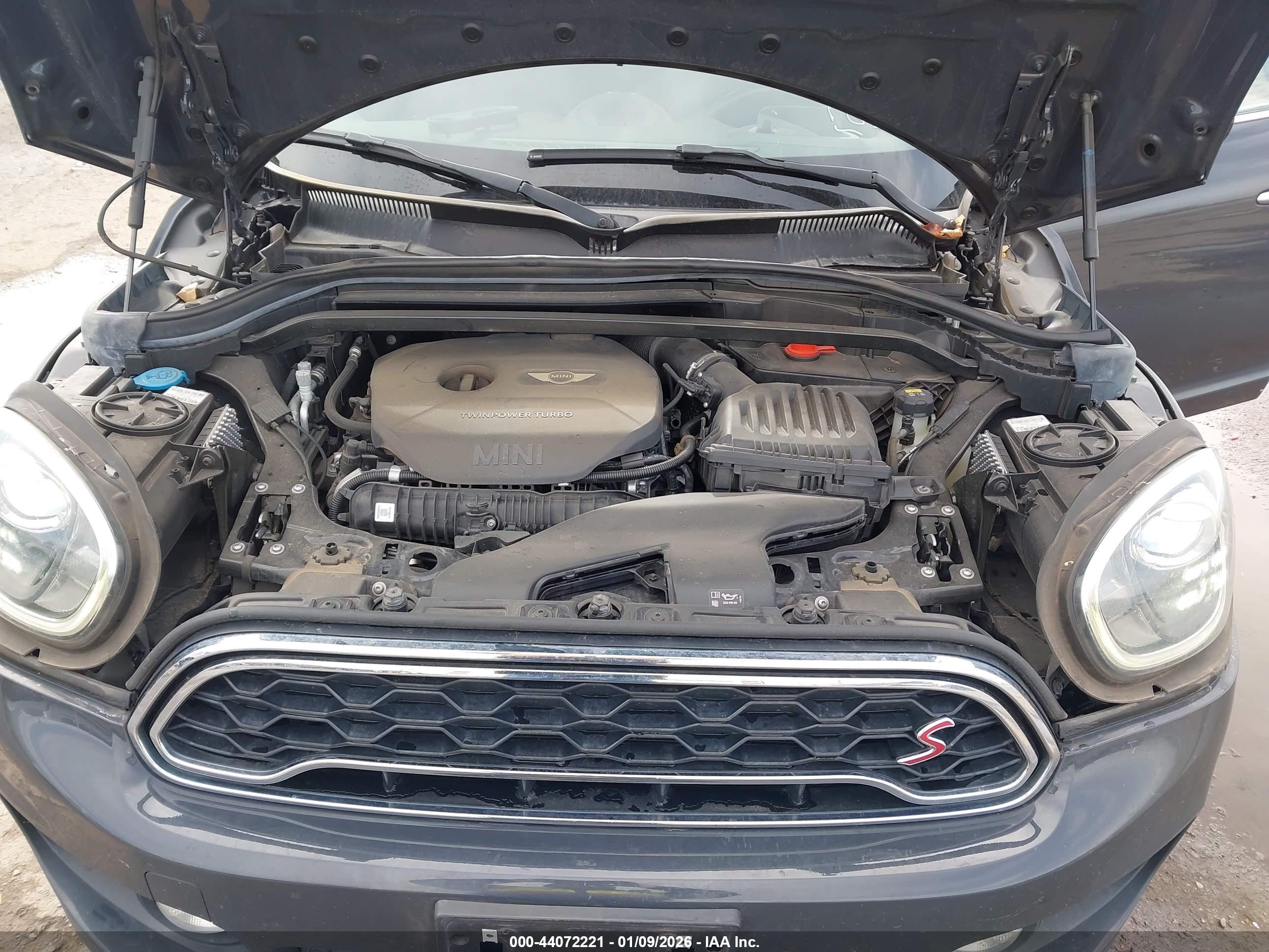 MINI COUNTRYMAN image 10